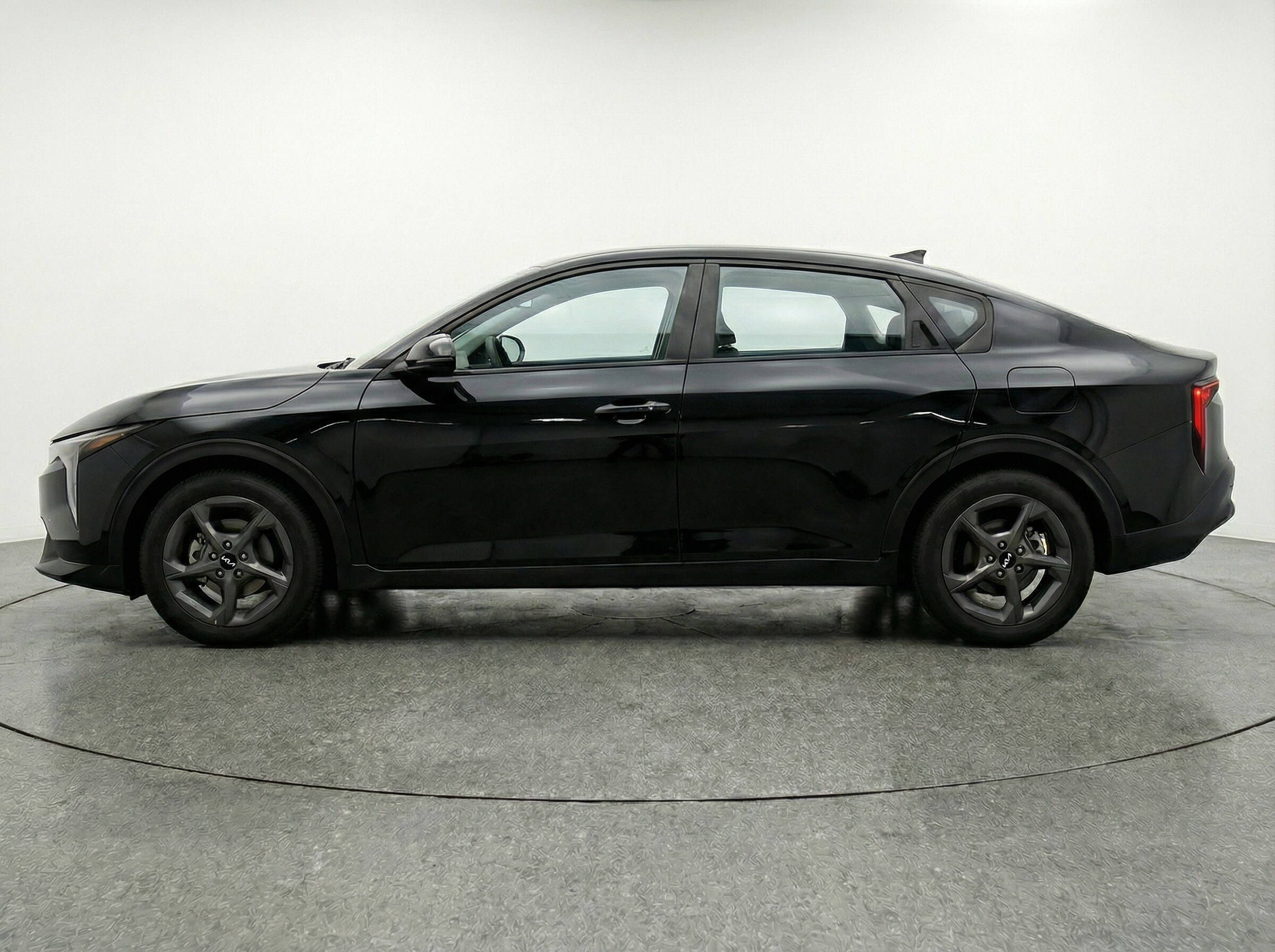 Thumbnail: 2025 Kia K4 - 4