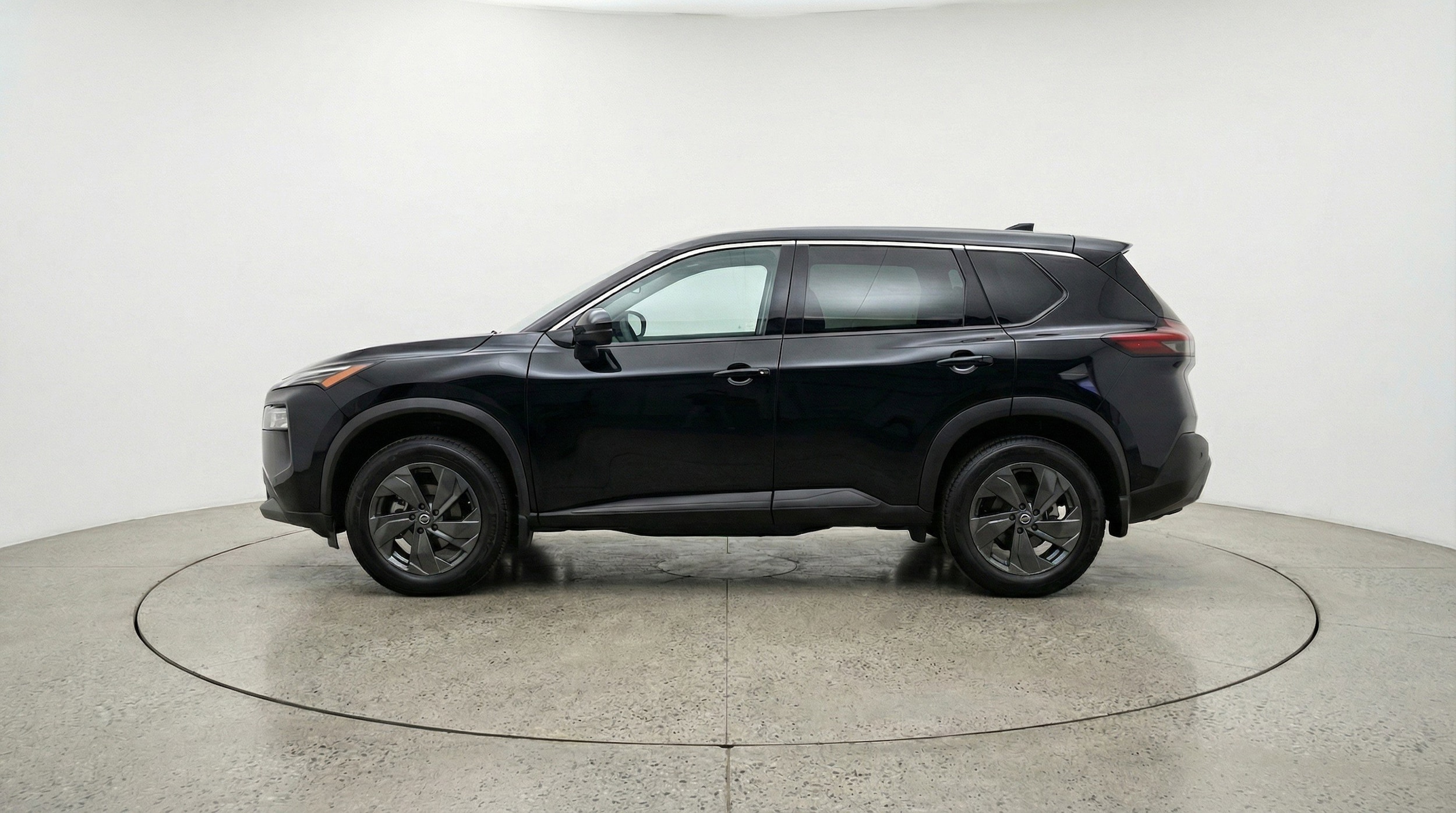 Thumbnail: 2025 Nissan Rogue - 5