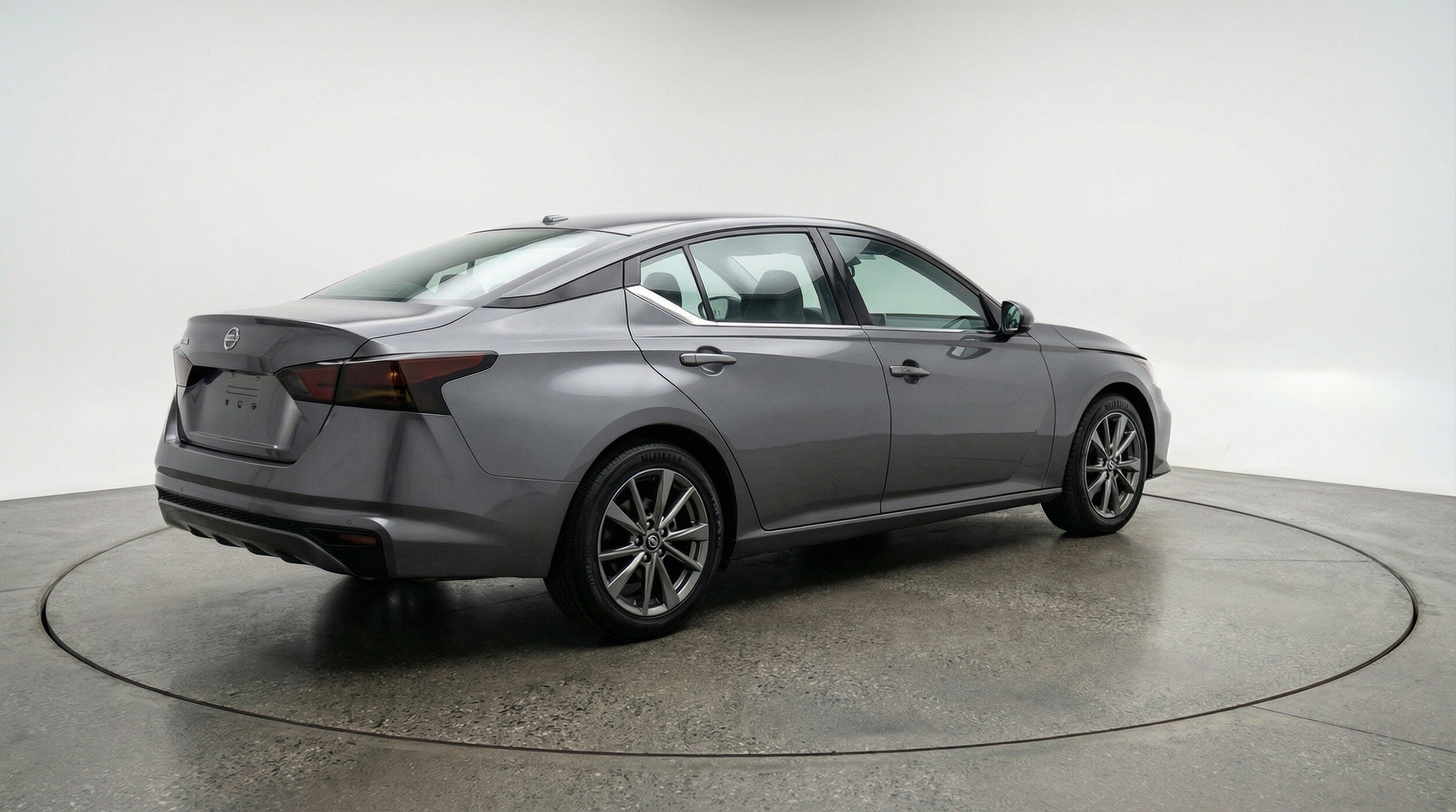 Thumbnail: 2025 Nissan Altima - 9