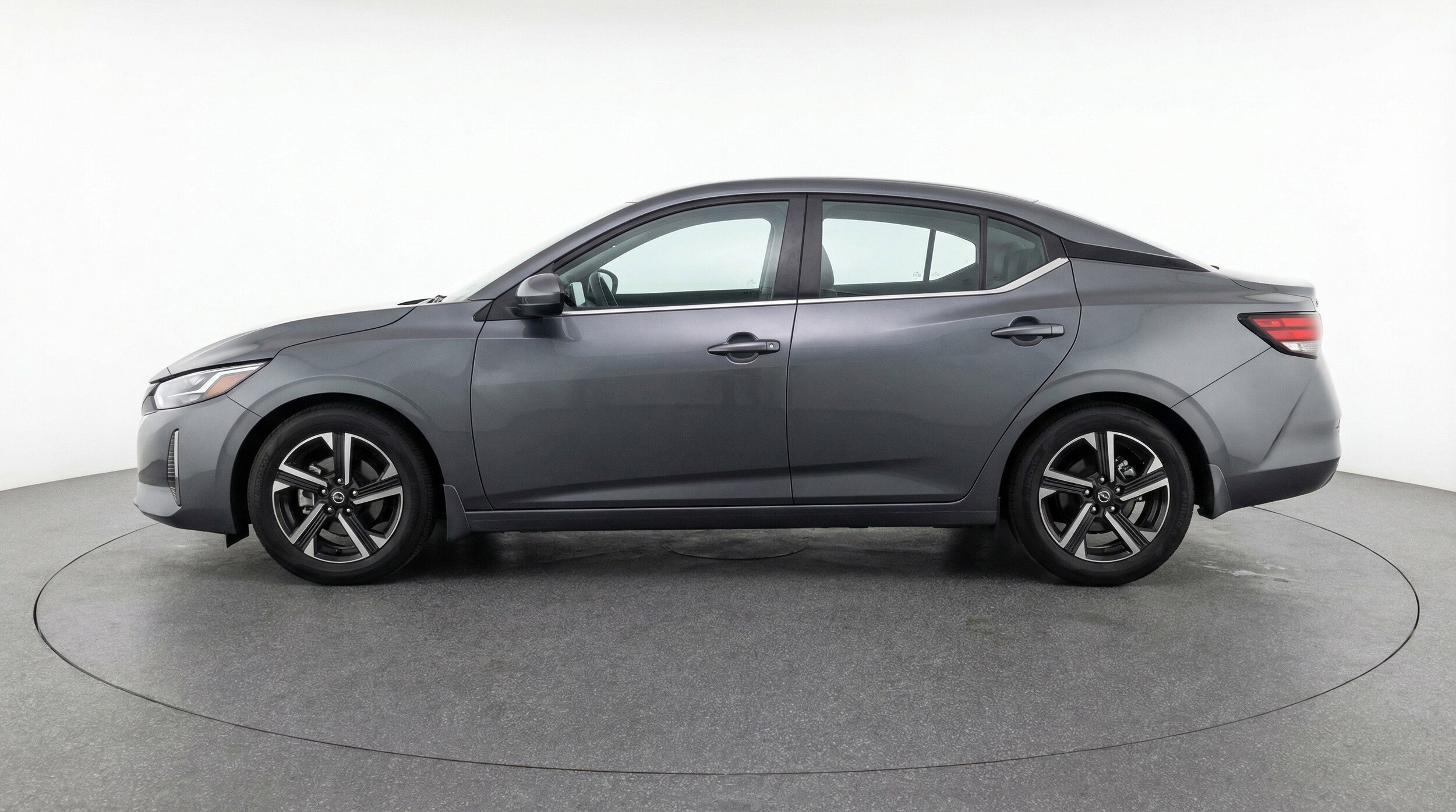 Thumbnail: 2025 Nissan Sentra - 5