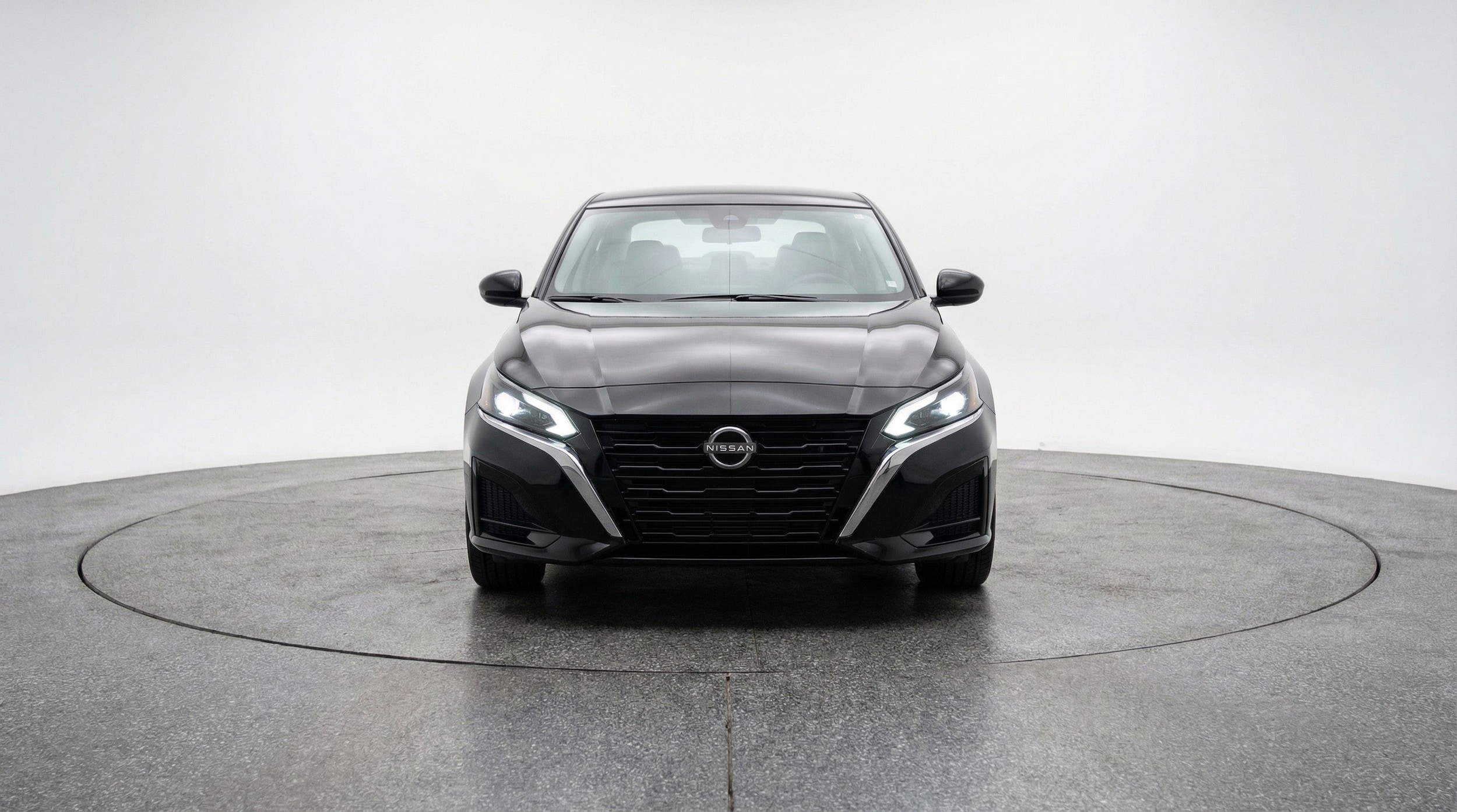 Thumbnail: 2025 Nissan Altima - 2