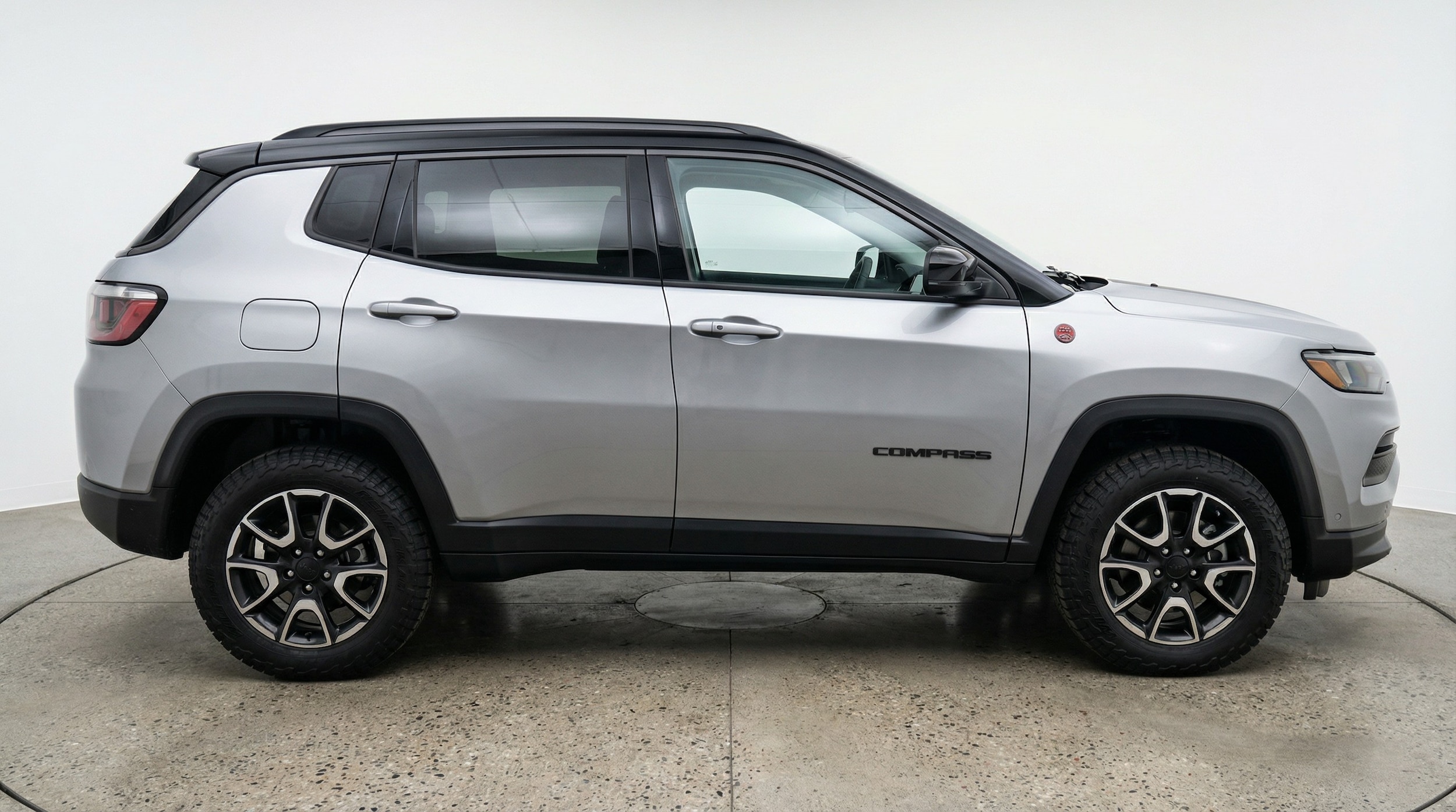 Thumbnail: 2025 Jeep Compass - 8