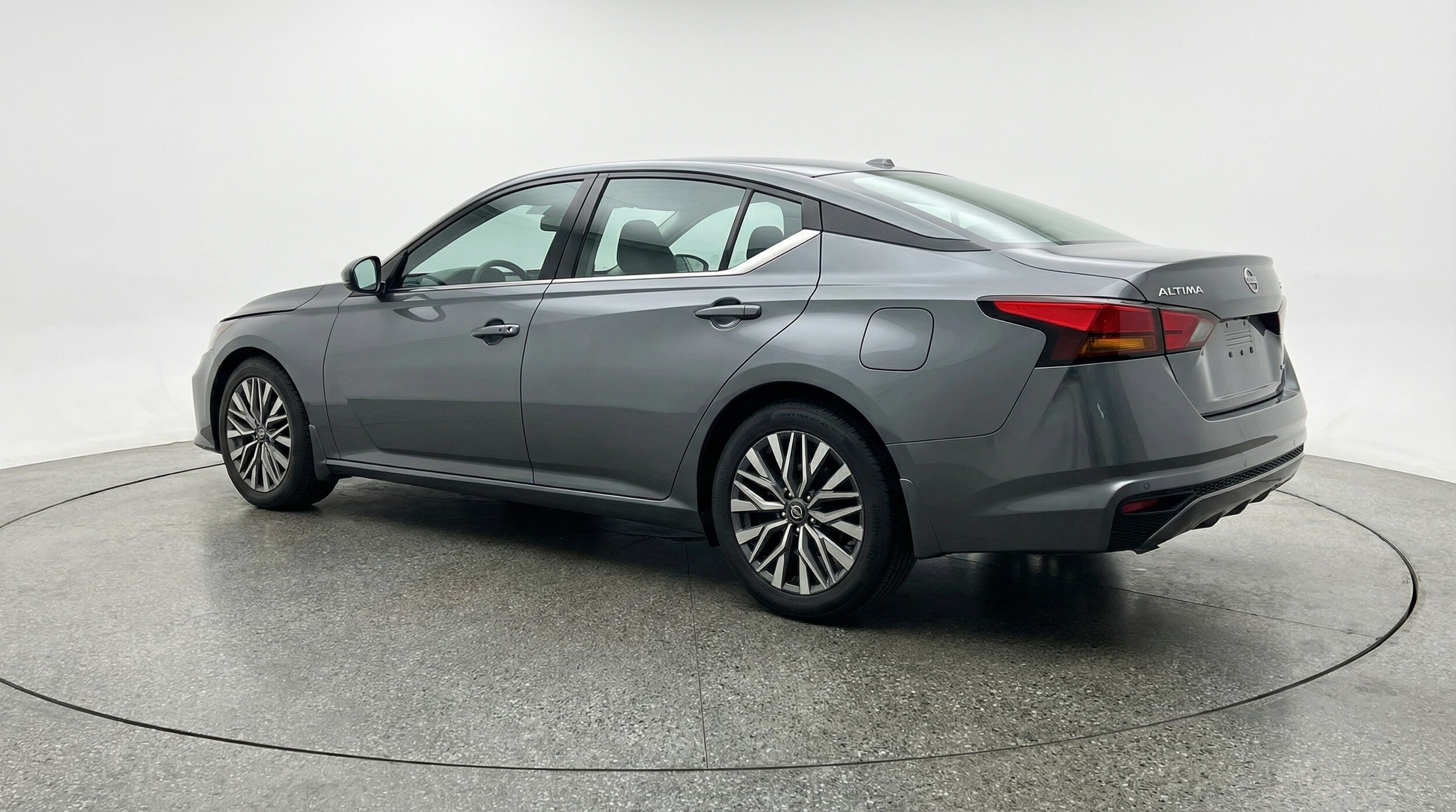 Thumbnail: 2025 Nissan Altima - 5