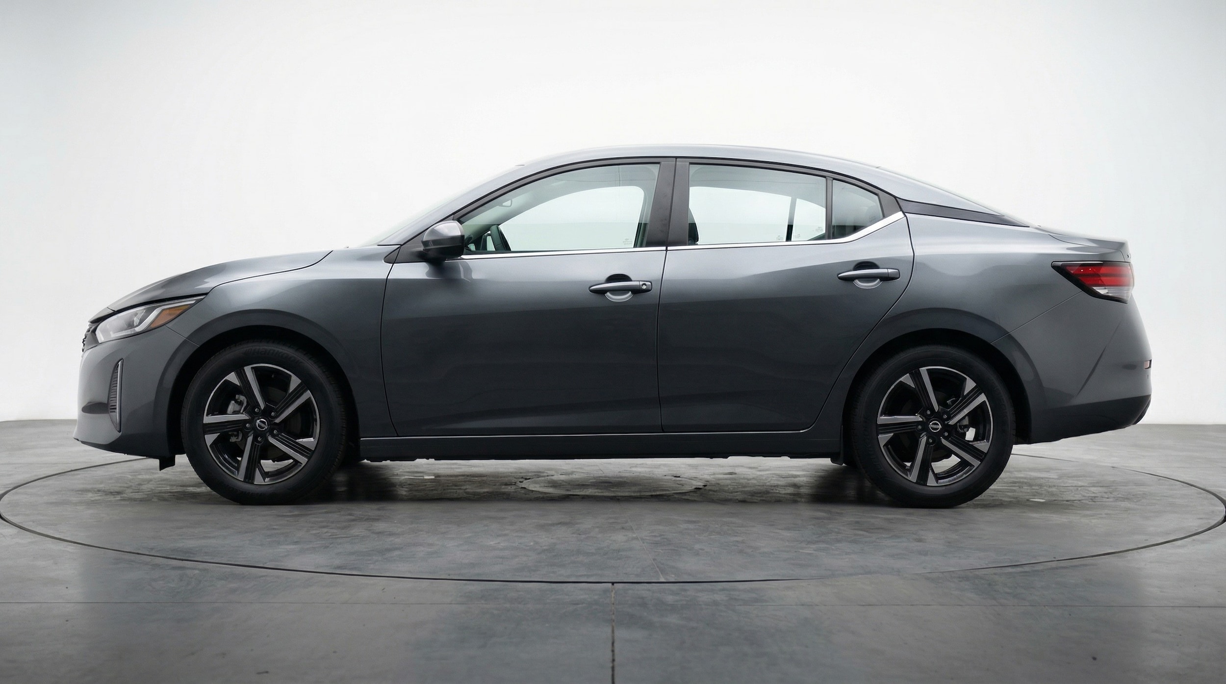 Thumbnail: 2025 Nissan Sentra - 4