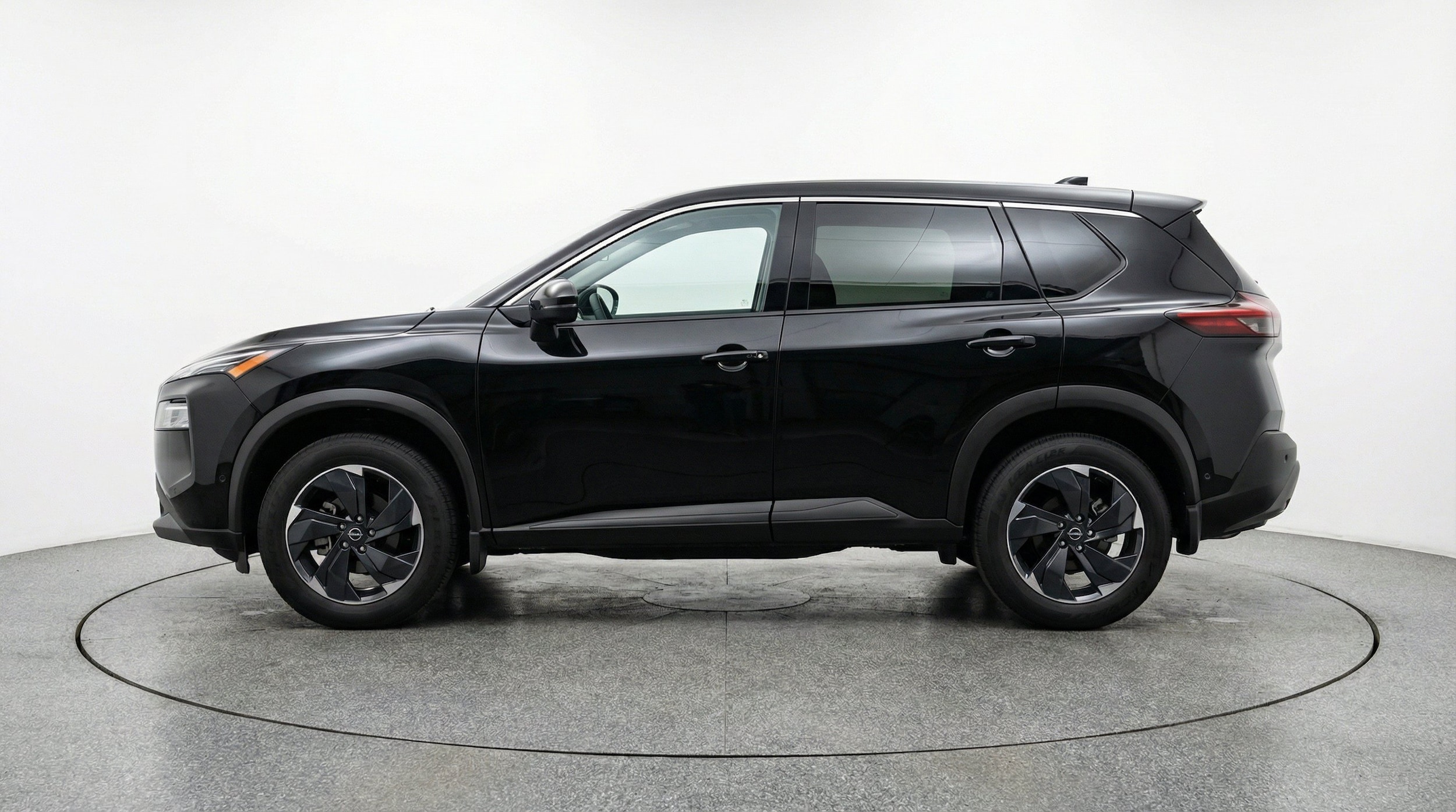 Thumbnail: 2025 Nissan Rogue - 5
