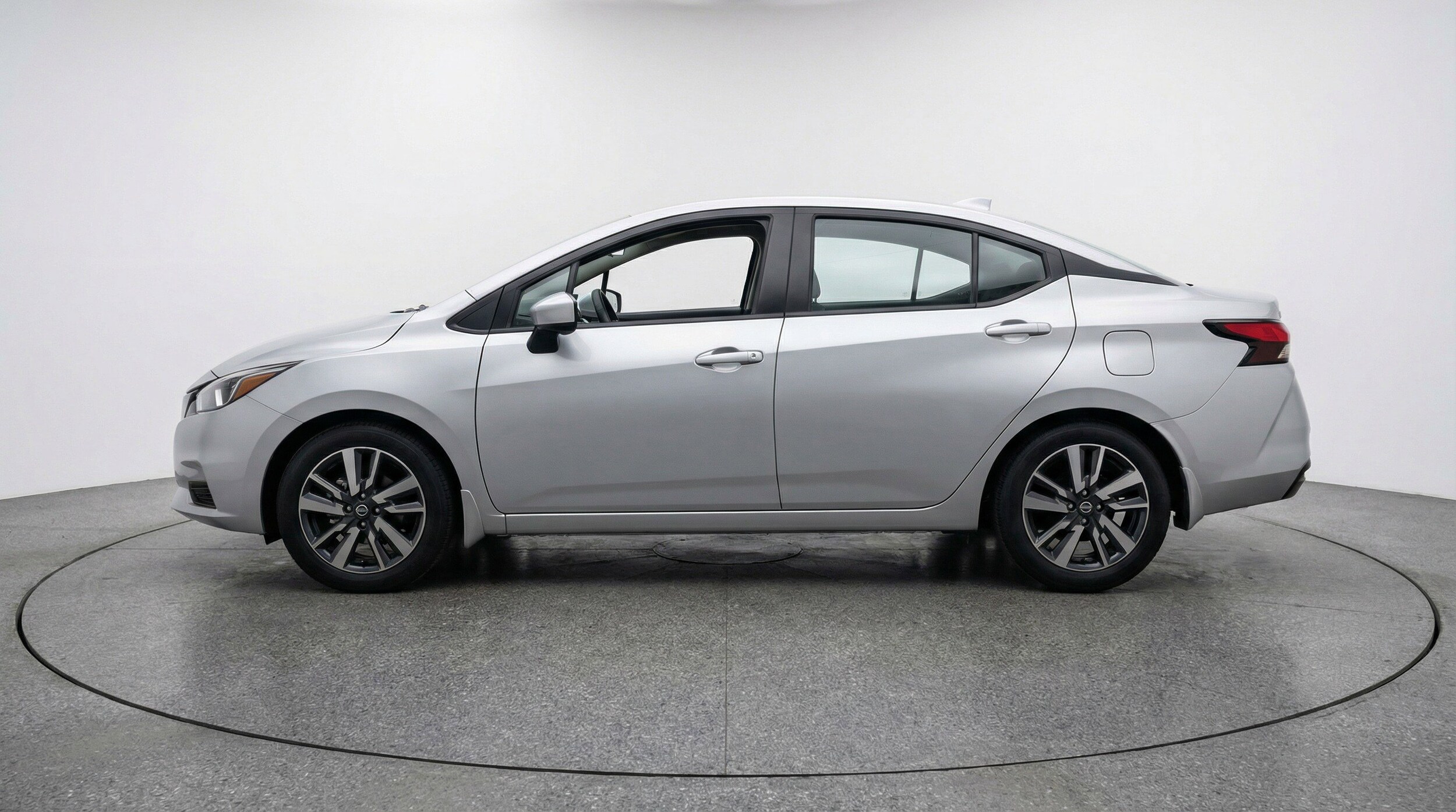 Thumbnail: 2025 Nissan Versa - 5