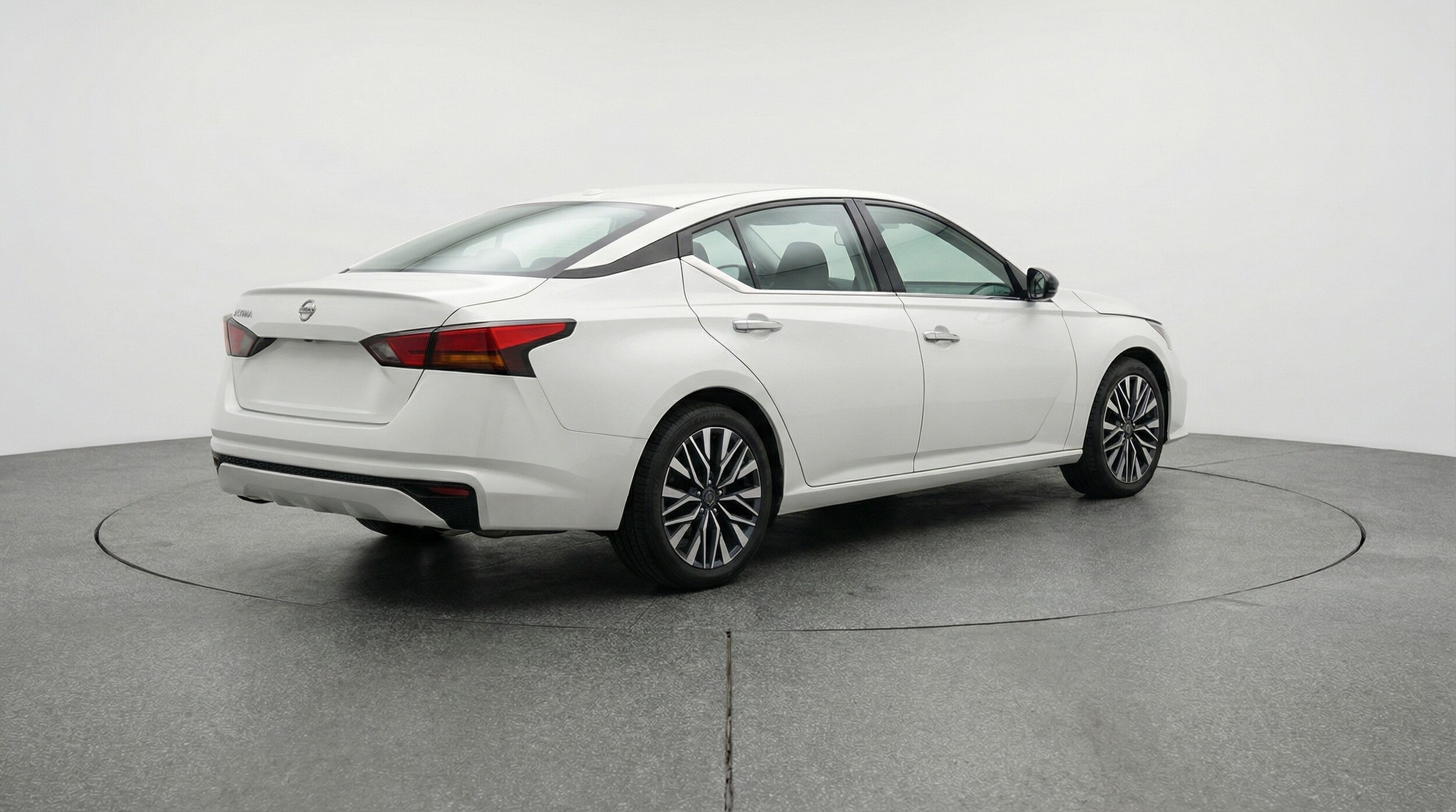 Thumbnail: 2025 Nissan Altima - 7