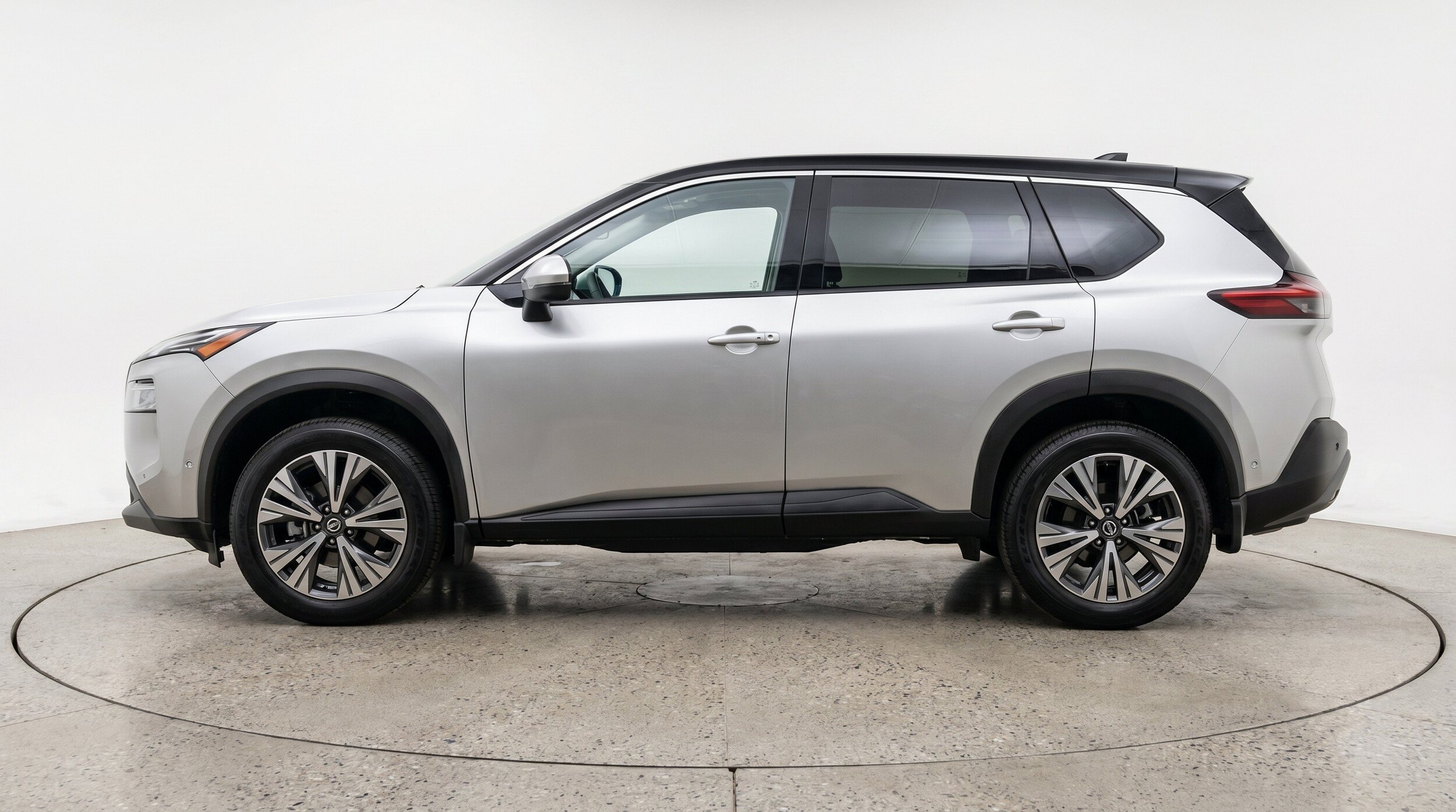 Thumbnail: 2023 Nissan Rogue - 5