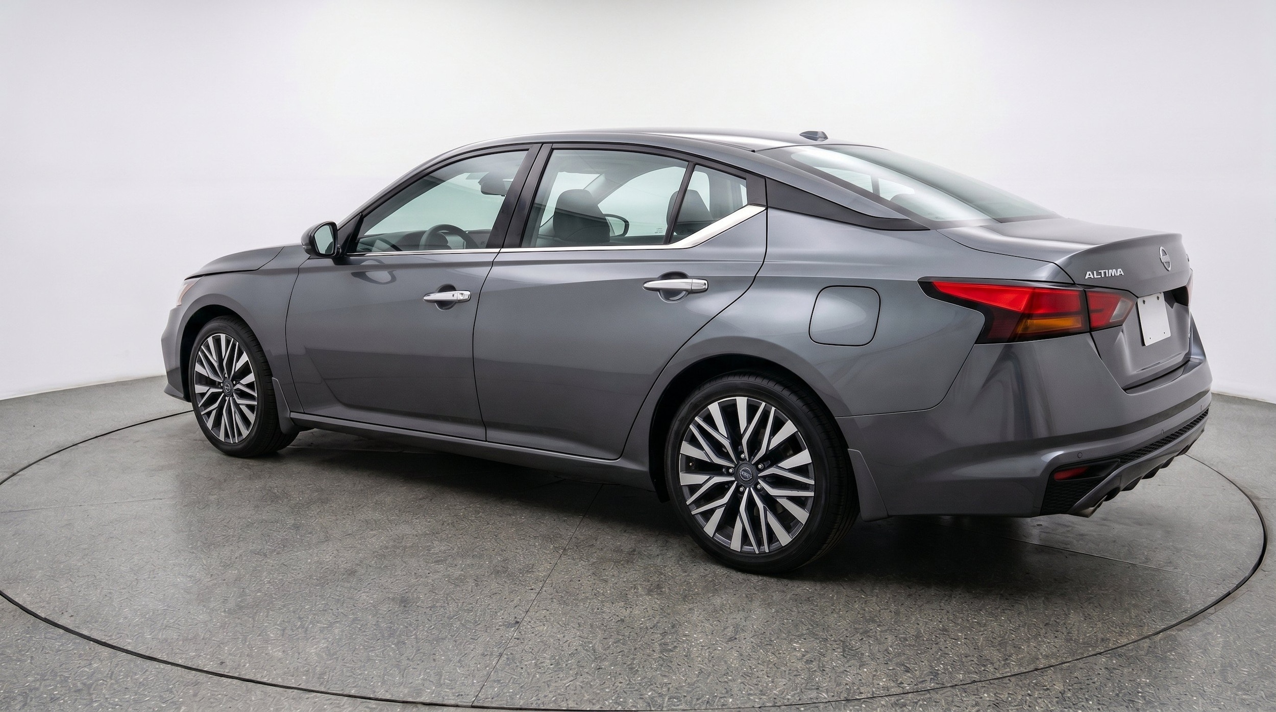 Thumbnail: 2025 Nissan Altima - 6