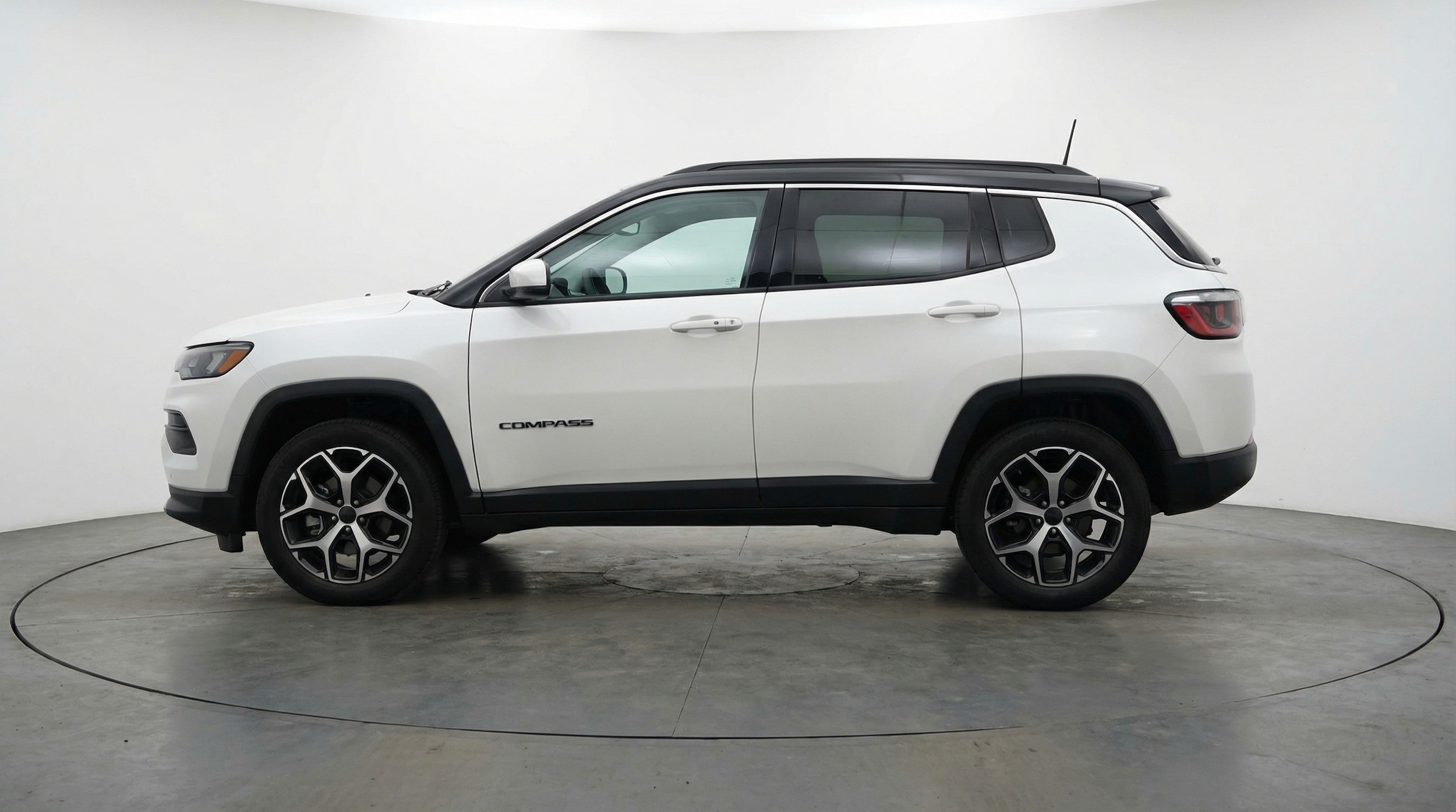 Thumbnail: 2025 Jeep Compass - 4