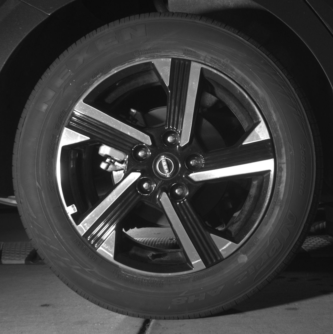 Thumbnail: 2025 Nissan Sentra - 12