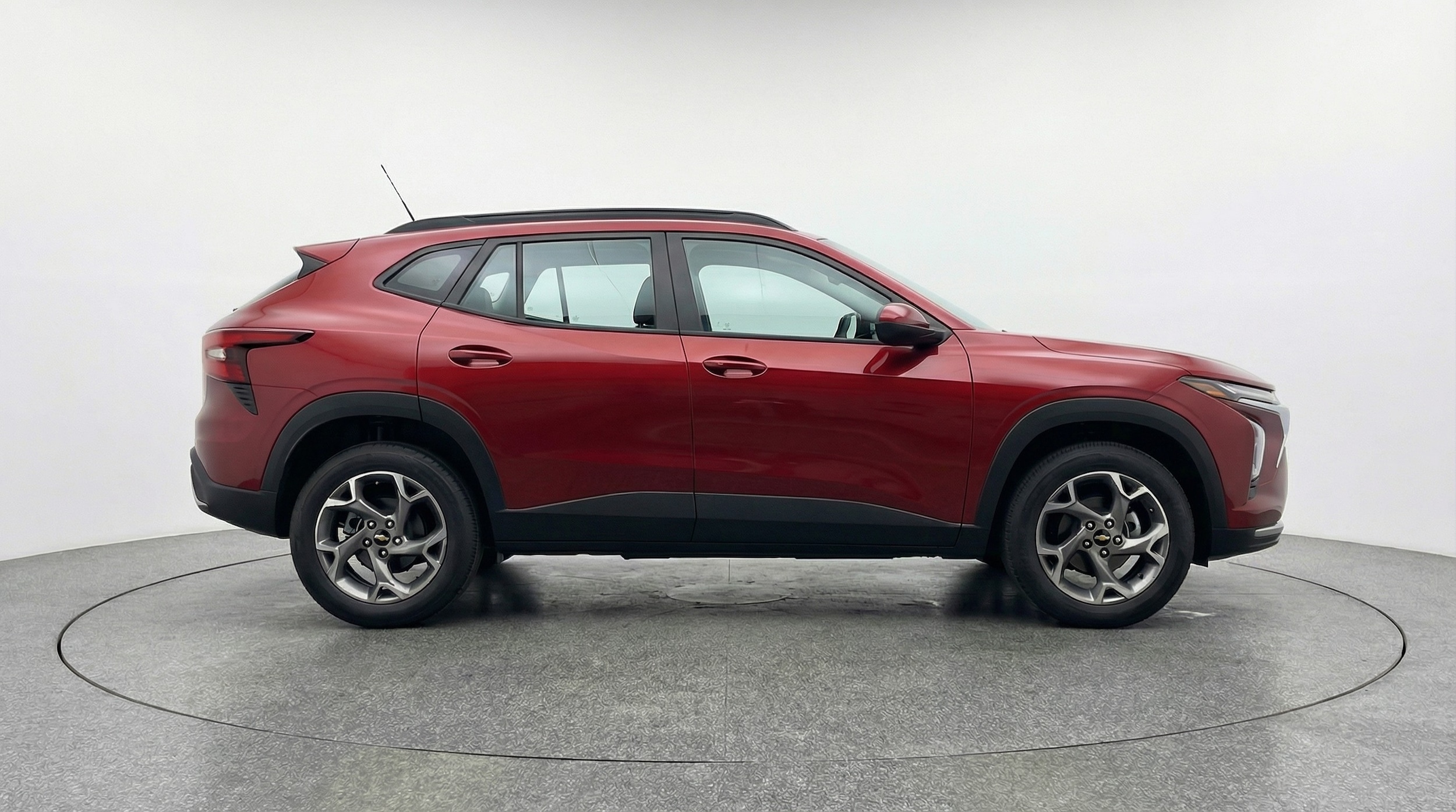 Thumbnail: 2025 Chevrolet Trax - 8