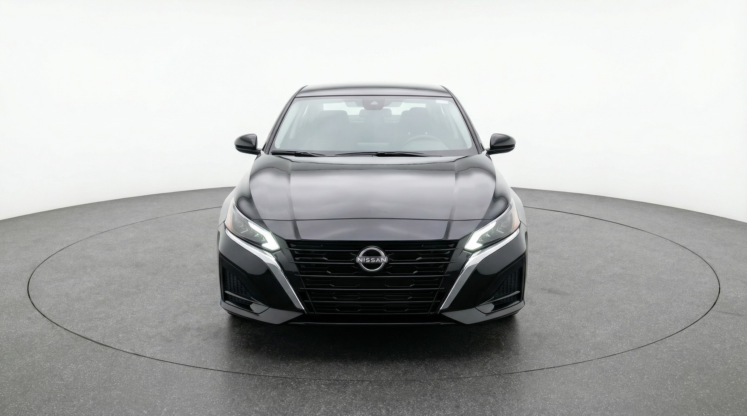 Thumbnail: 2025 Nissan Altima - 2