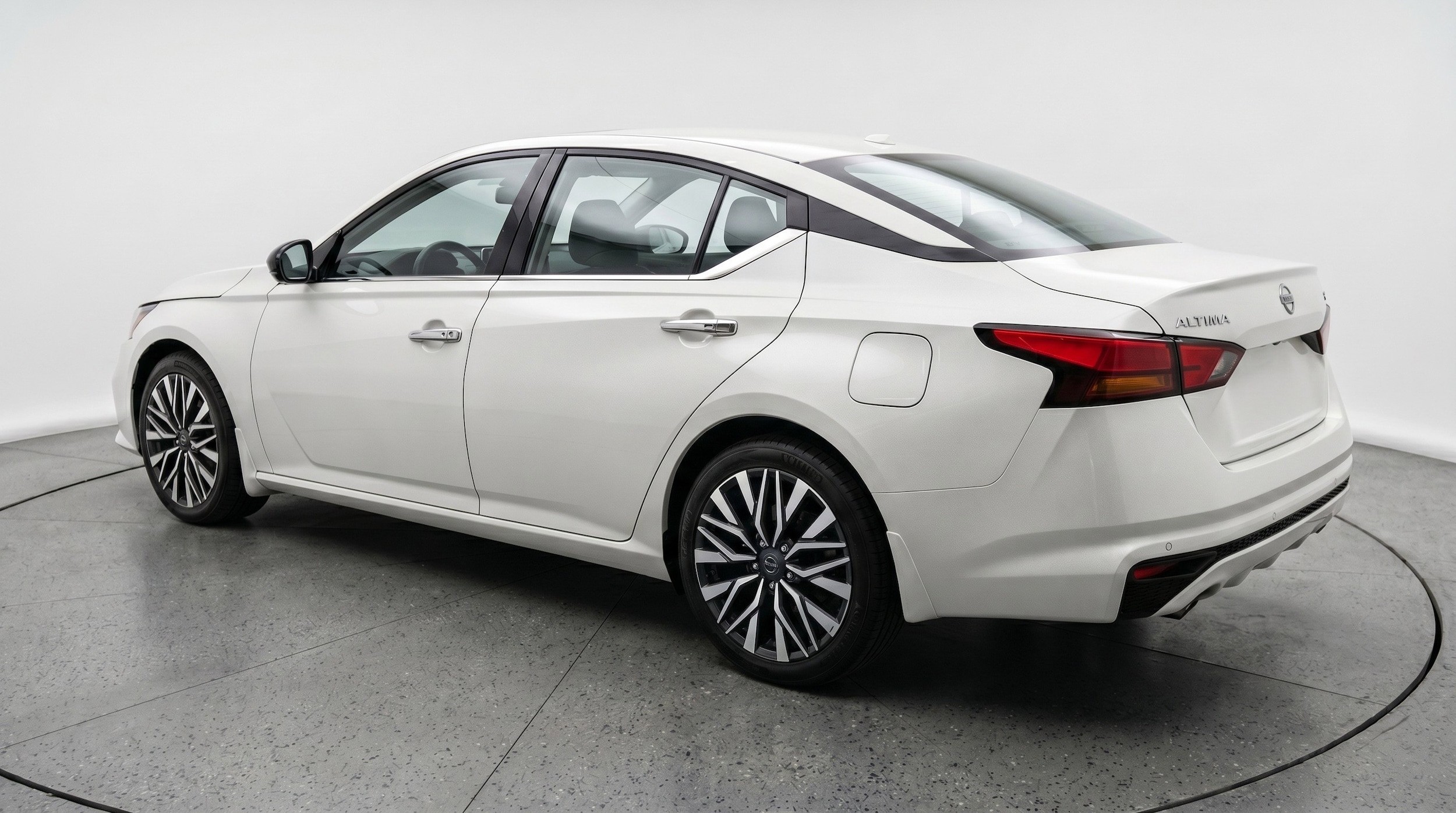 Thumbnail: 2025 Nissan Altima - 6