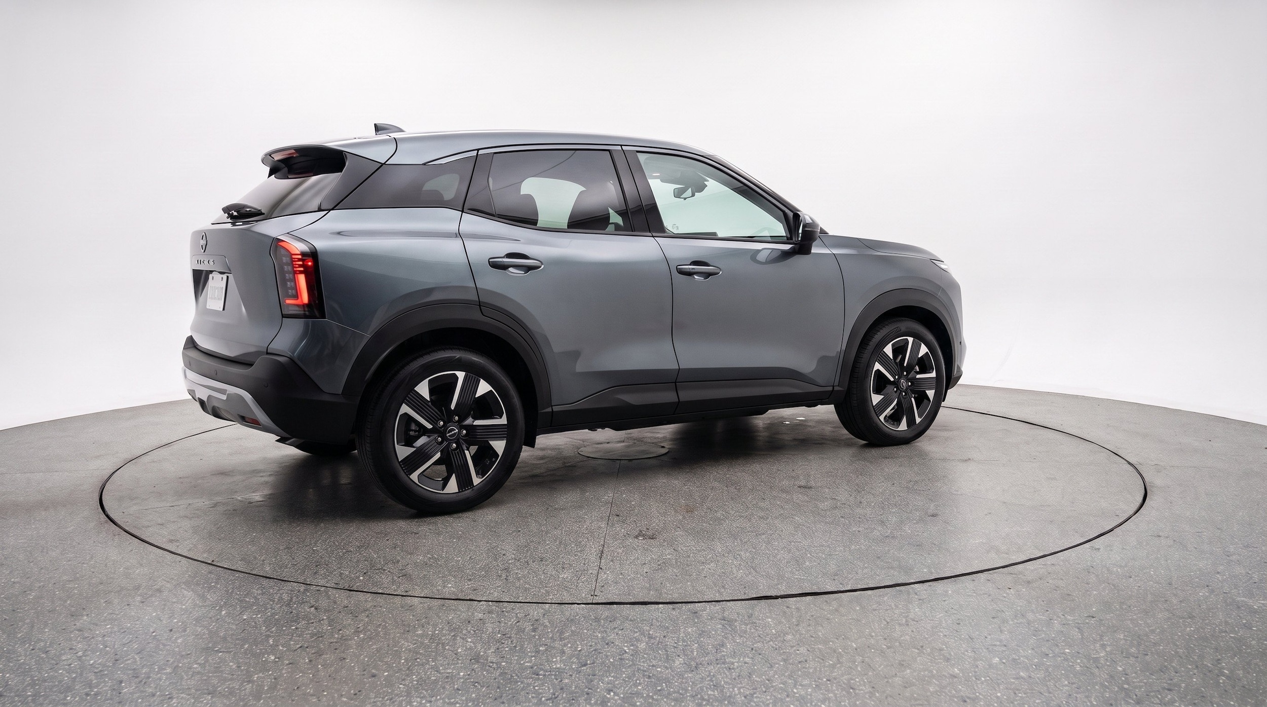 Thumbnail: 2026 Nissan Kicks - 9