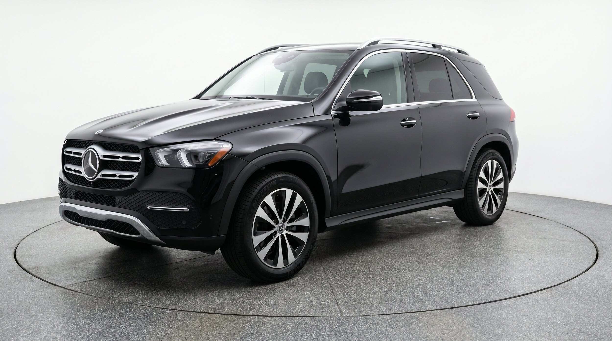 Thumbnail: 2026 Mercedes-Benz GLE - 3