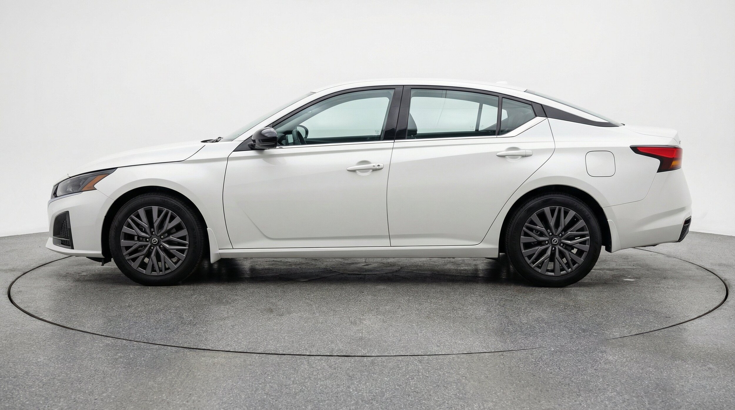 Thumbnail: 2026 Nissan Altima - 5