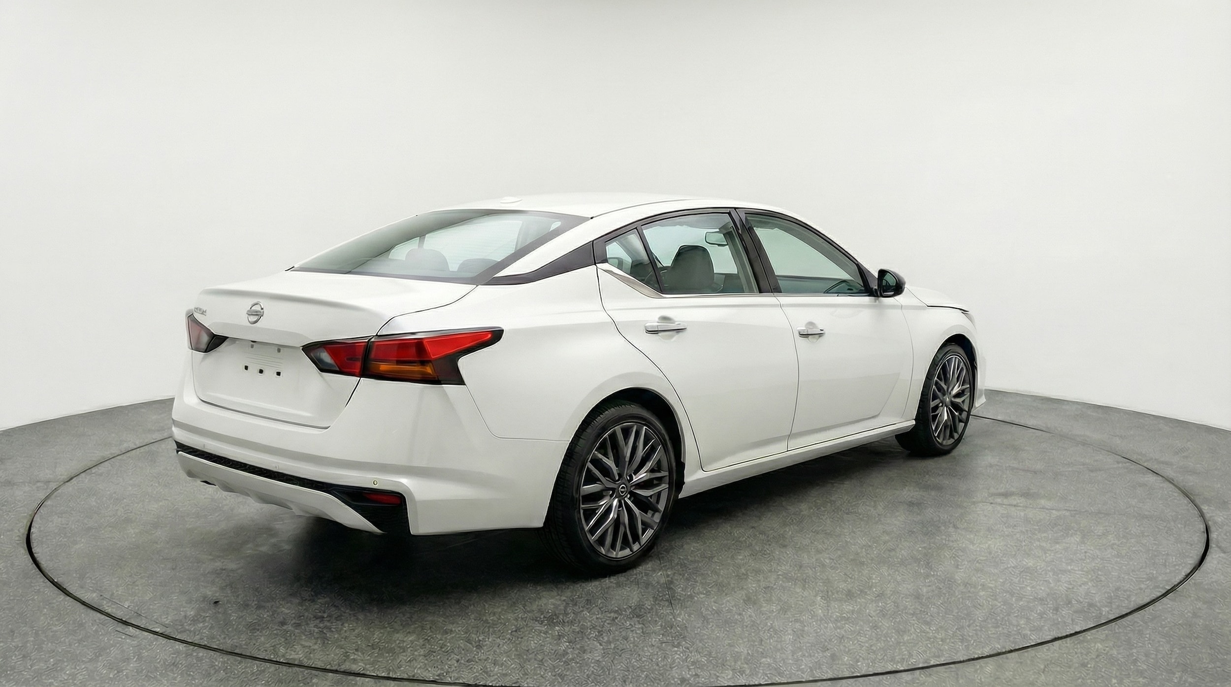 Thumbnail: 2025 Nissan Altima - 7