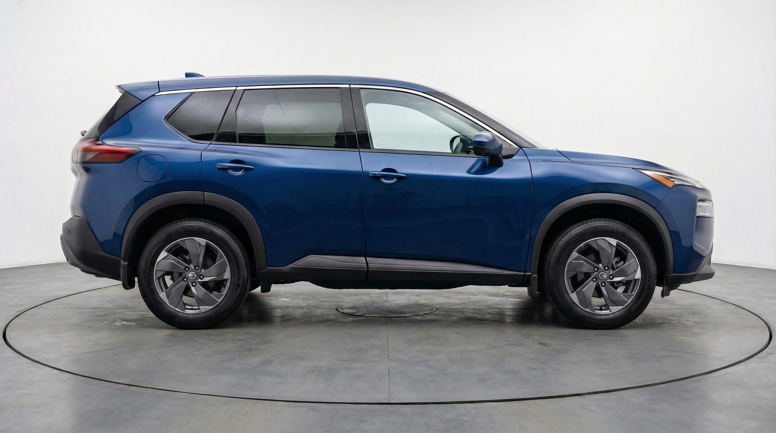 Thumbnail: 2025 Nissan Rogue - 8