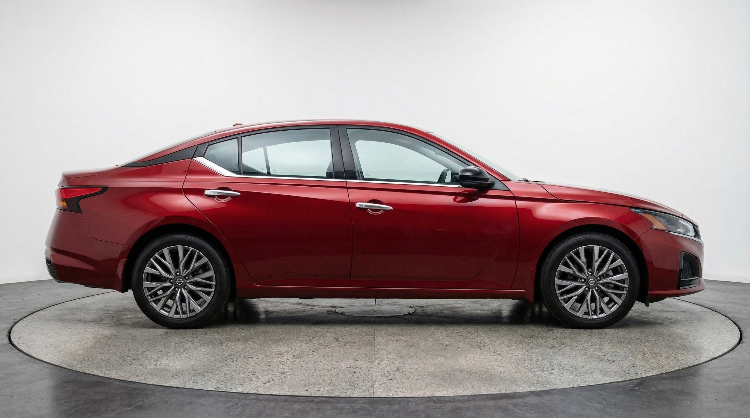 Thumbnail: 2025 Nissan Altima - 11