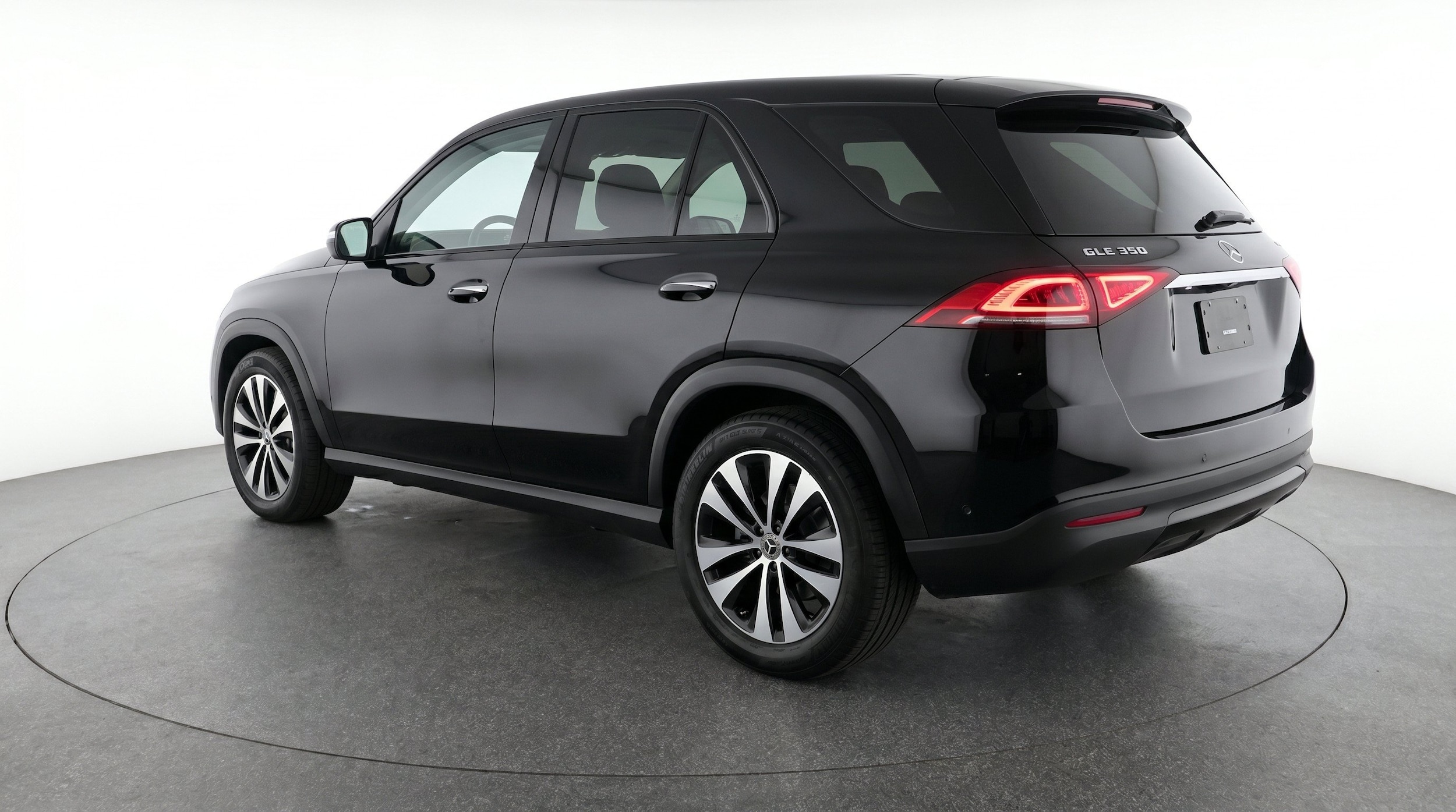 Thumbnail: 2026 Mercedes-Benz GLE - 6