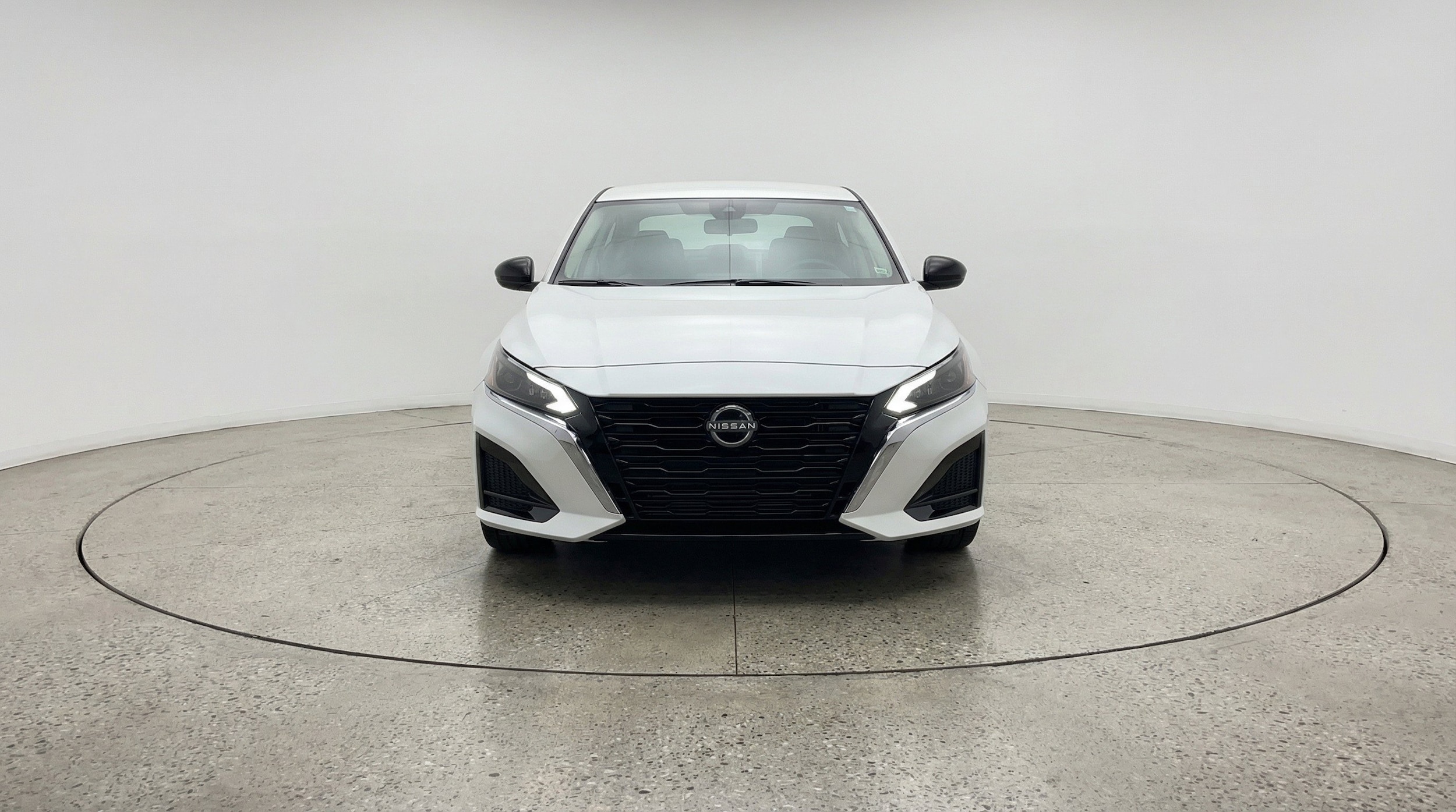 Thumbnail: 2025 Nissan Altima - 2