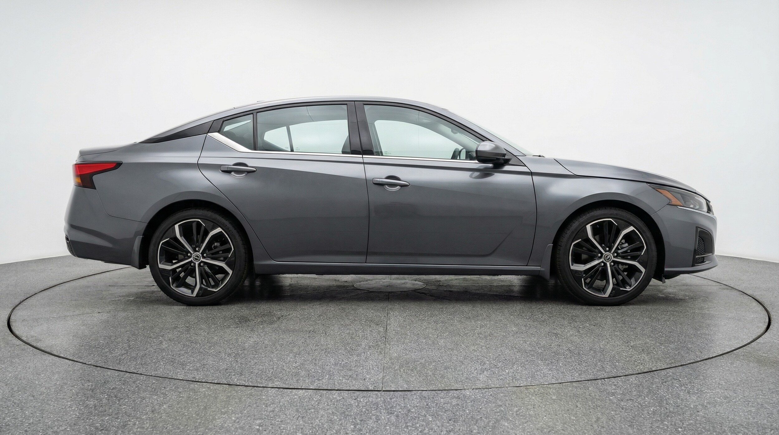 Thumbnail: 2025 Nissan Altima - 8