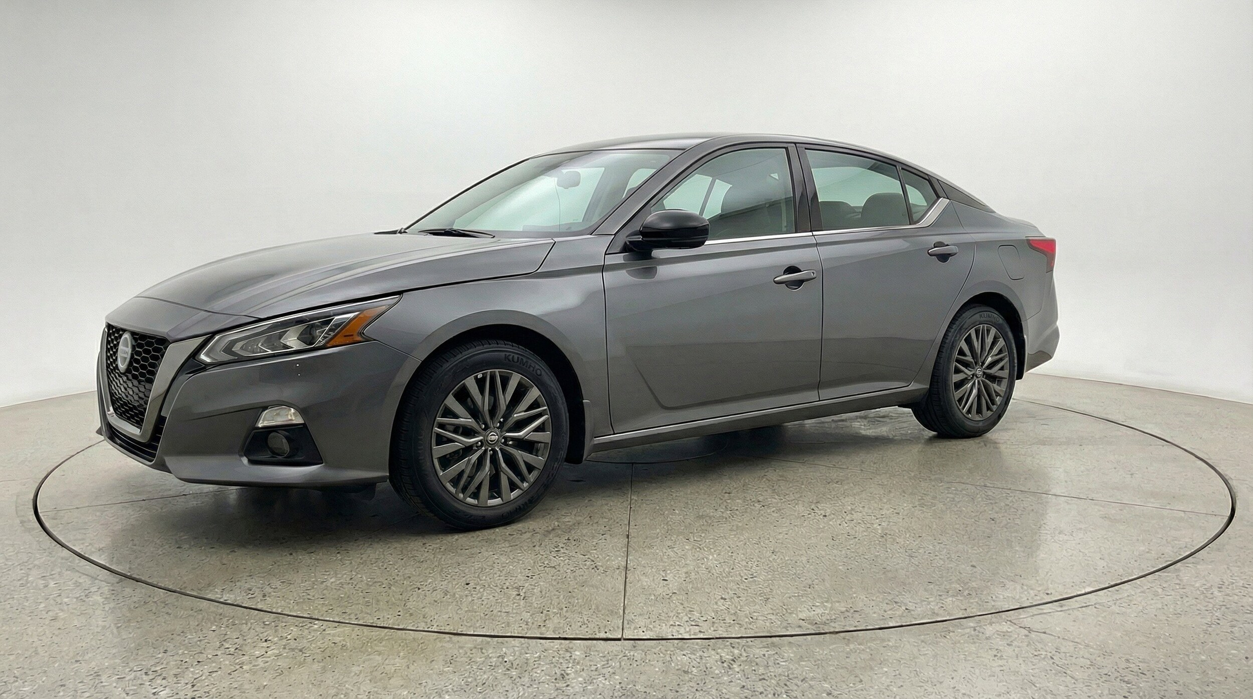 Thumbnail: 2025 Nissan Altima - 3