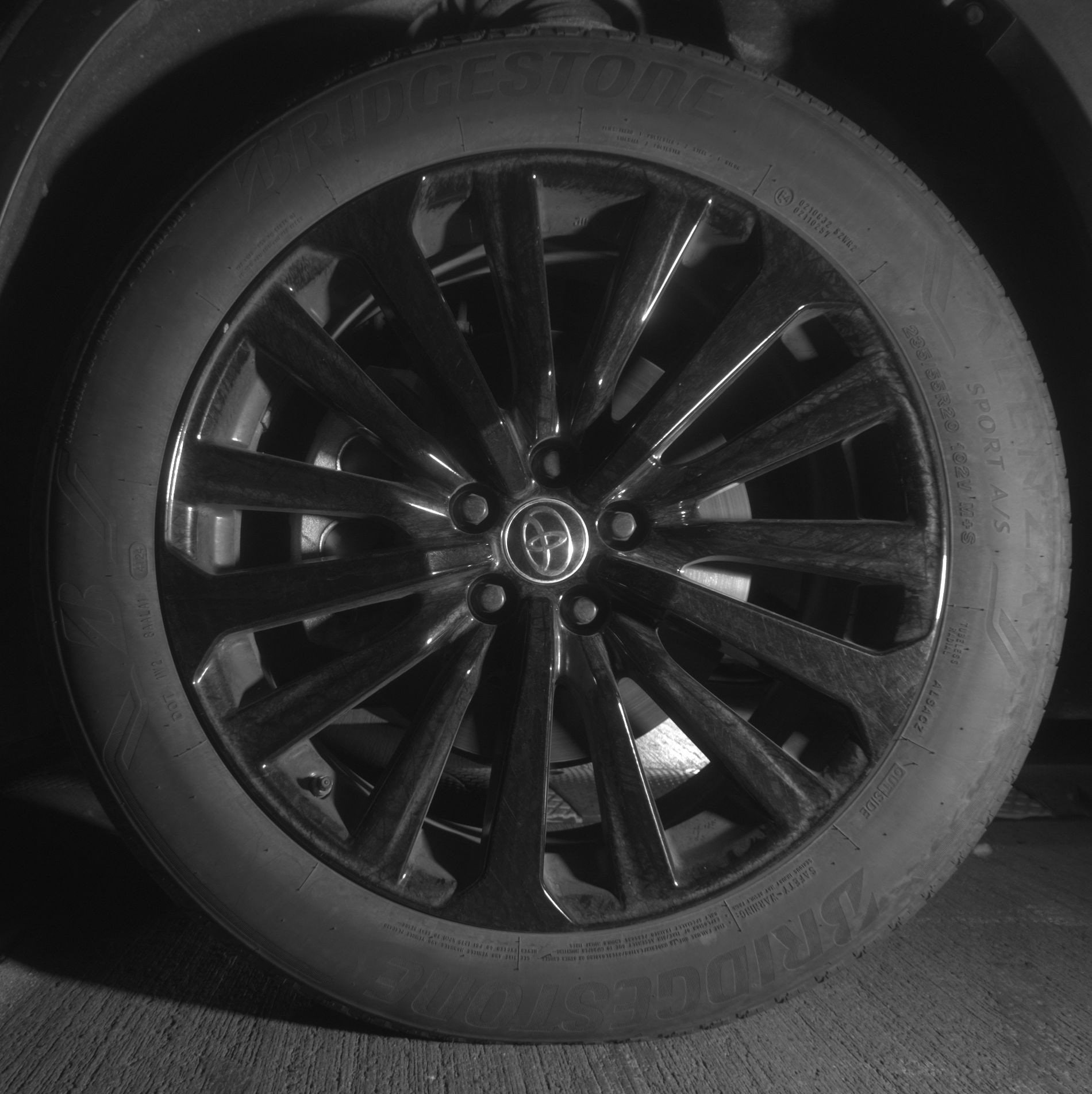 Thumbnail: 2025 Toyota Highlander - 12