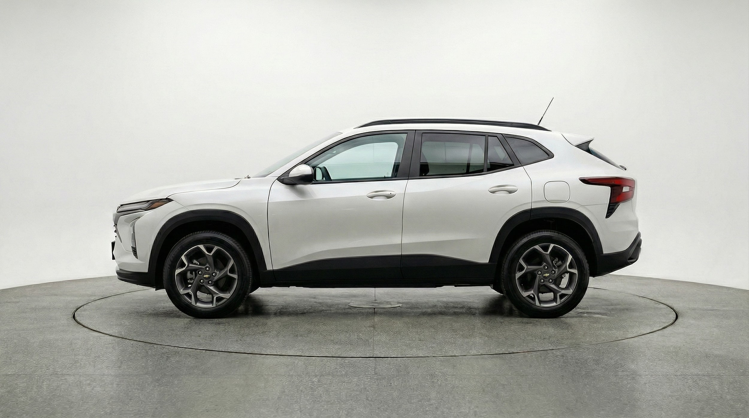 Thumbnail: 2025 Chevrolet Trax - 4