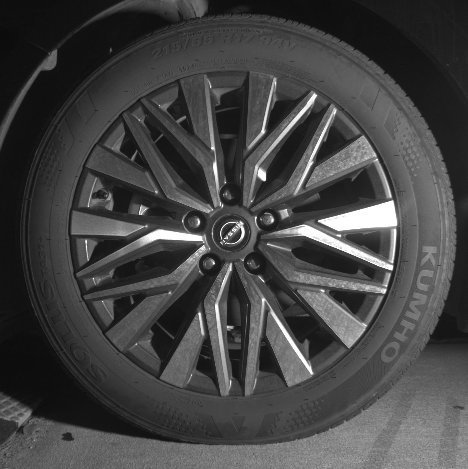 Thumbnail: 2025 Nissan Altima - 12