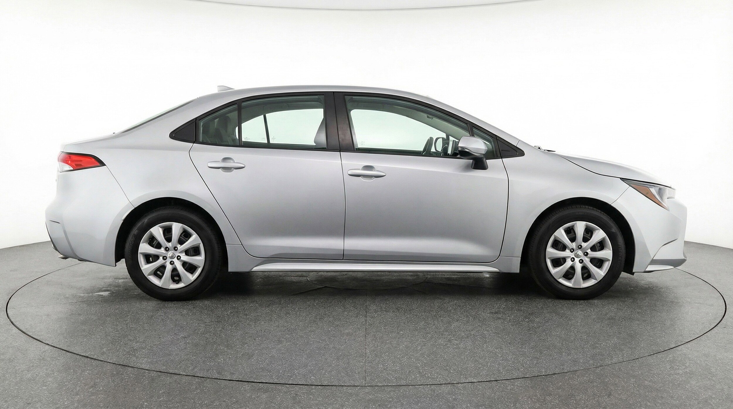 Thumbnail: 2025 Toyota Corolla - 11