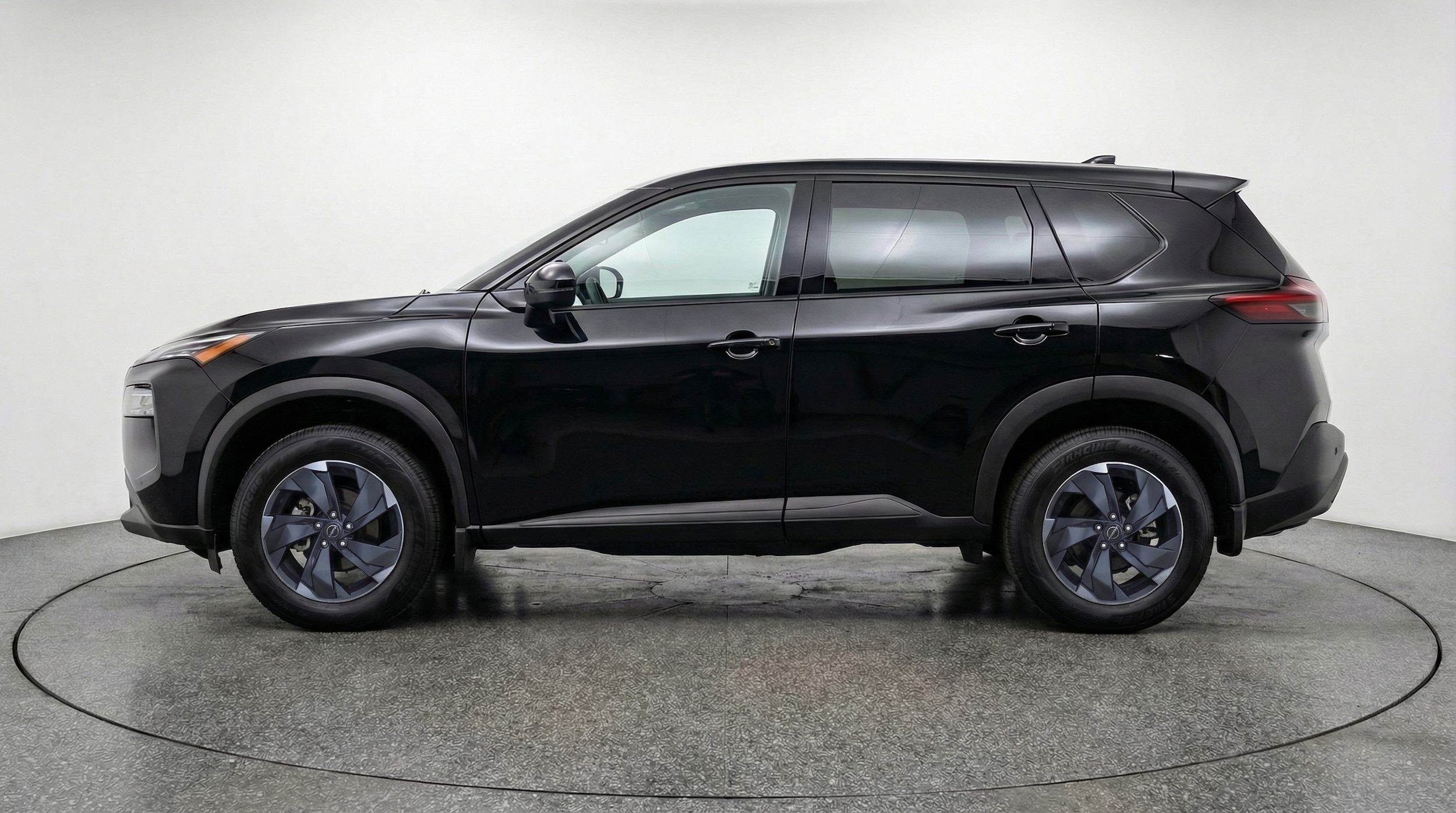 Thumbnail: 2025 Nissan Rogue - 4