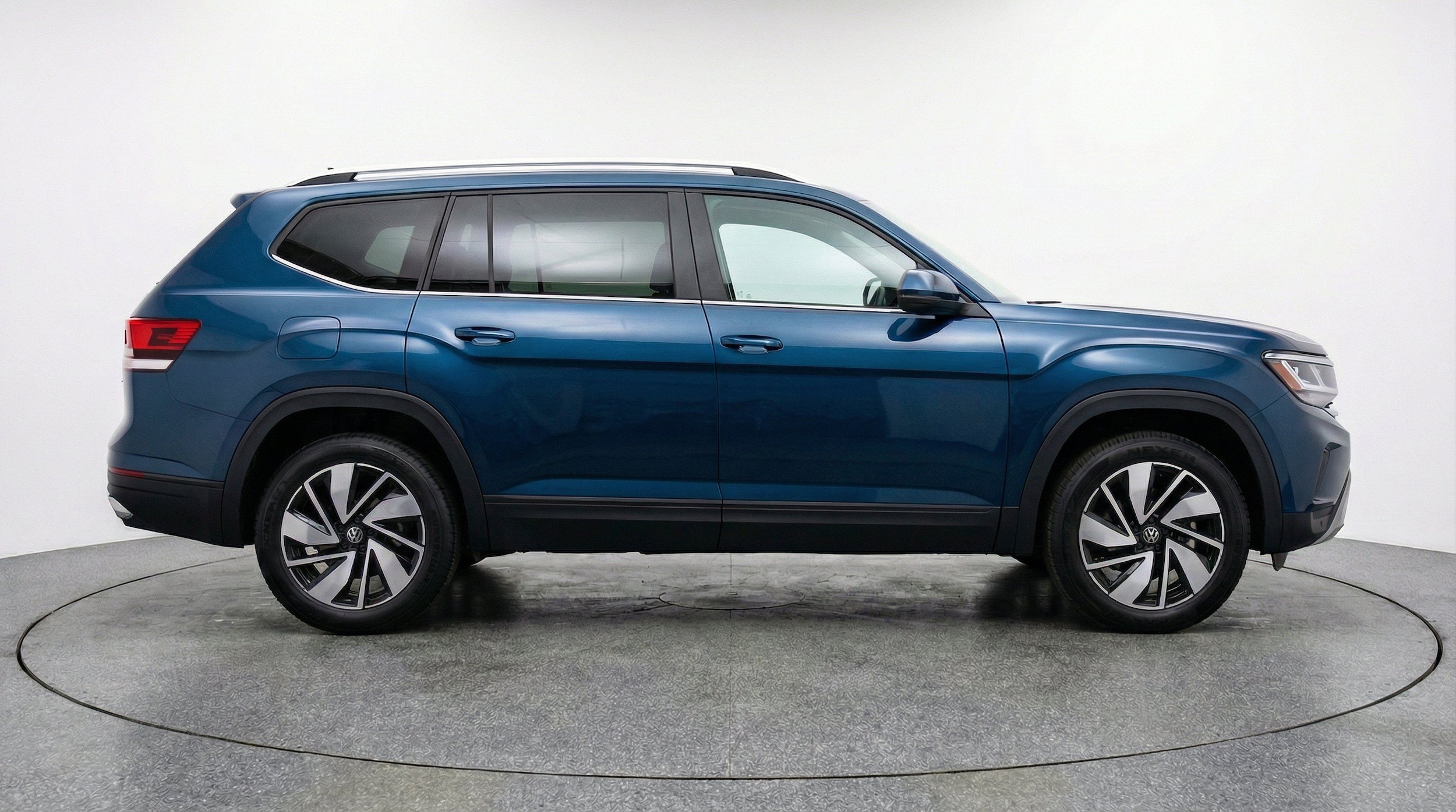 Thumbnail: 2026 Volkswagen Atlas - 11
