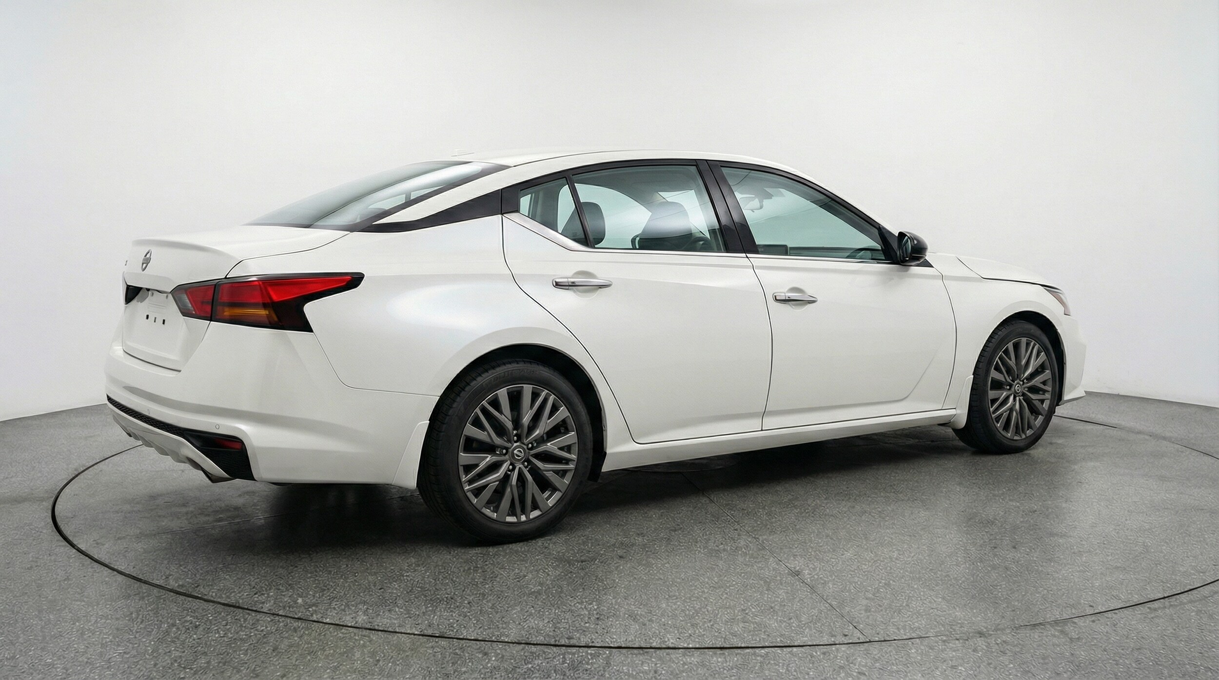 Thumbnail: 2025 Nissan Altima - 7