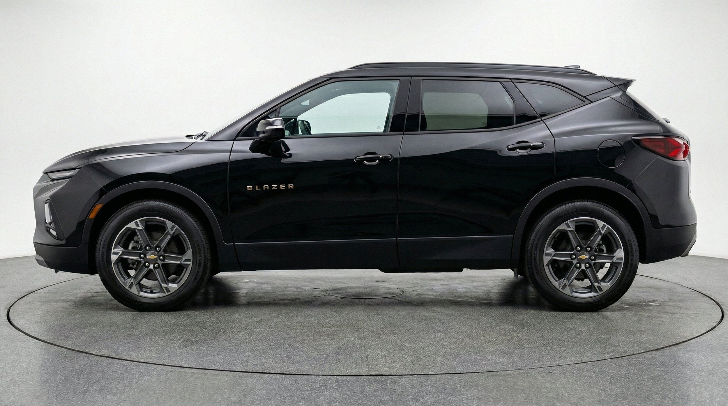 Thumbnail: 2025 Chevrolet Blazer - 5