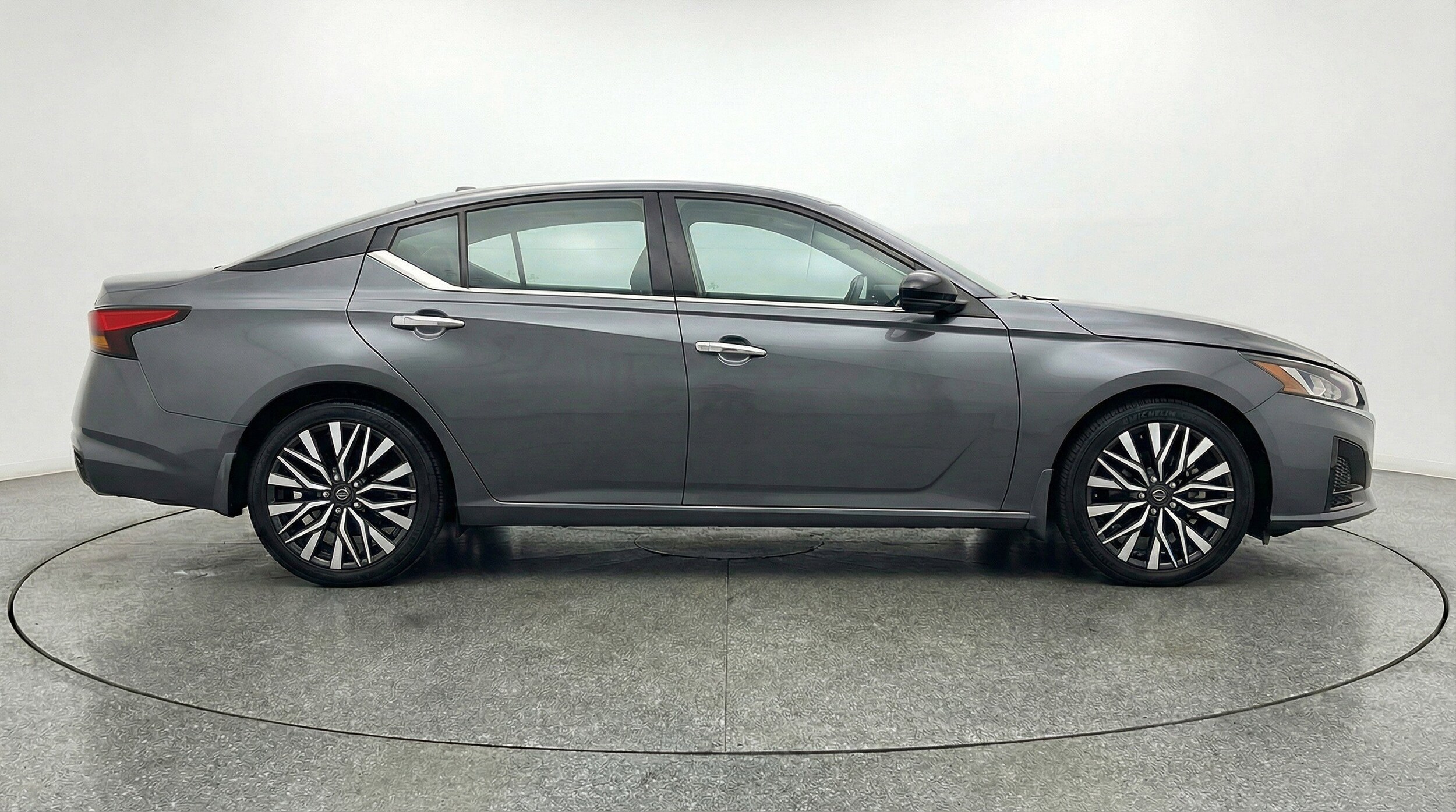 Thumbnail: 2025 Nissan Altima - 11