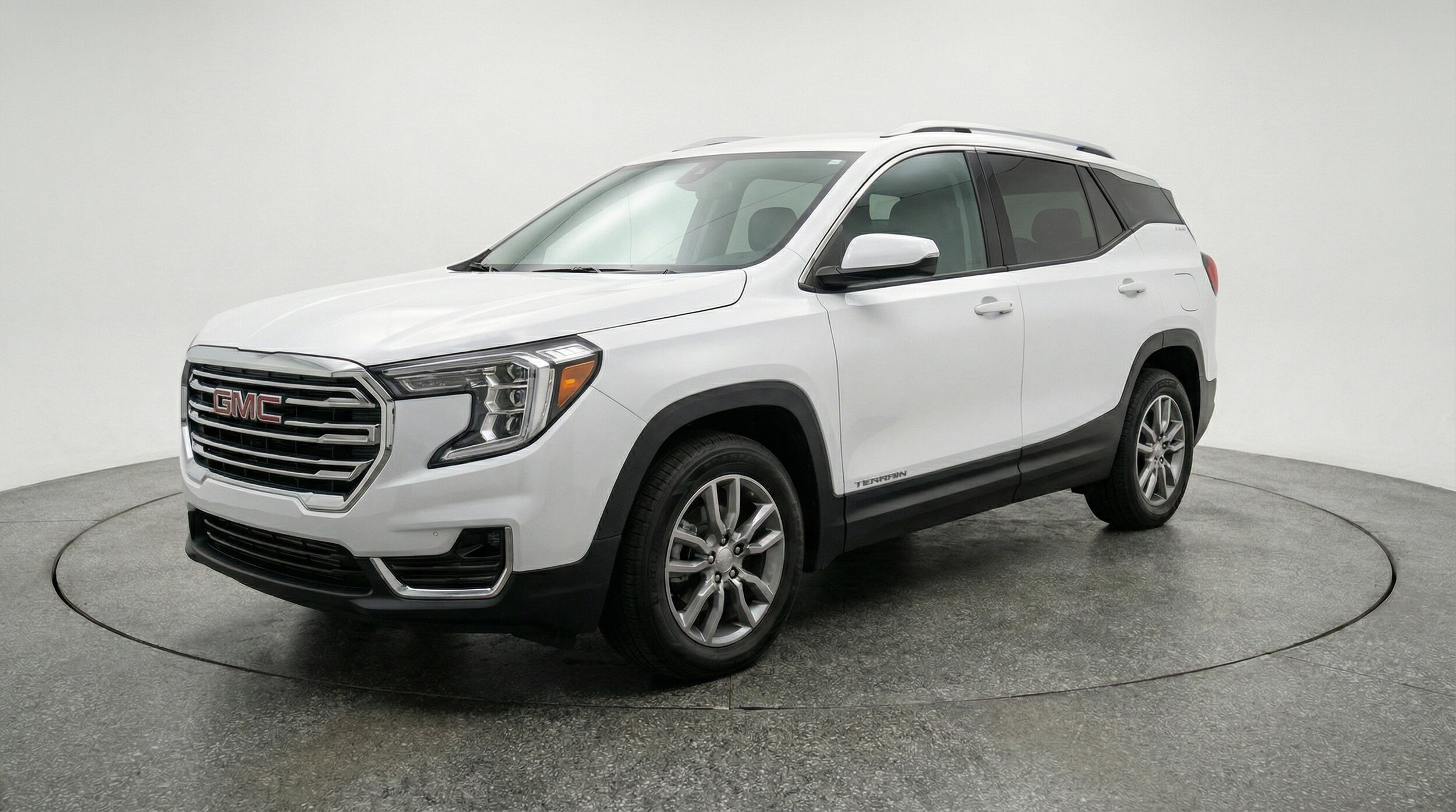 Thumbnail: 2024 GMC Terrain - 3