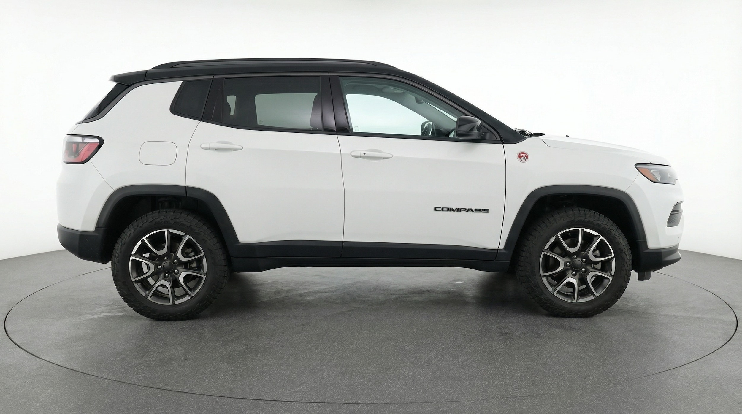 Thumbnail: 2025 Jeep Compass - 8