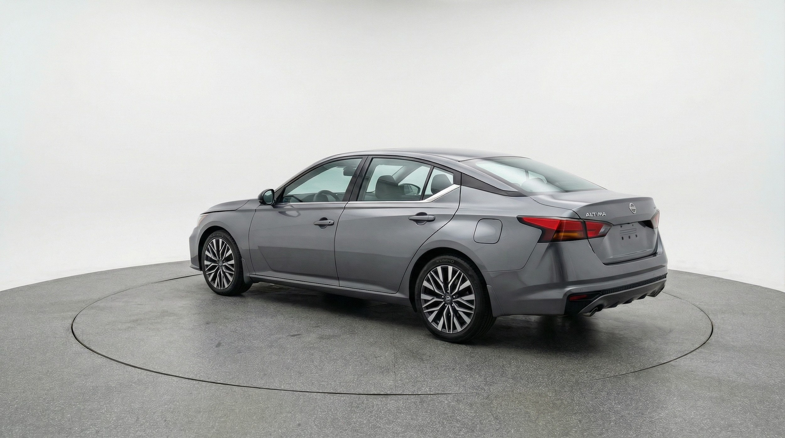 Thumbnail: 2025 Nissan Altima - 5