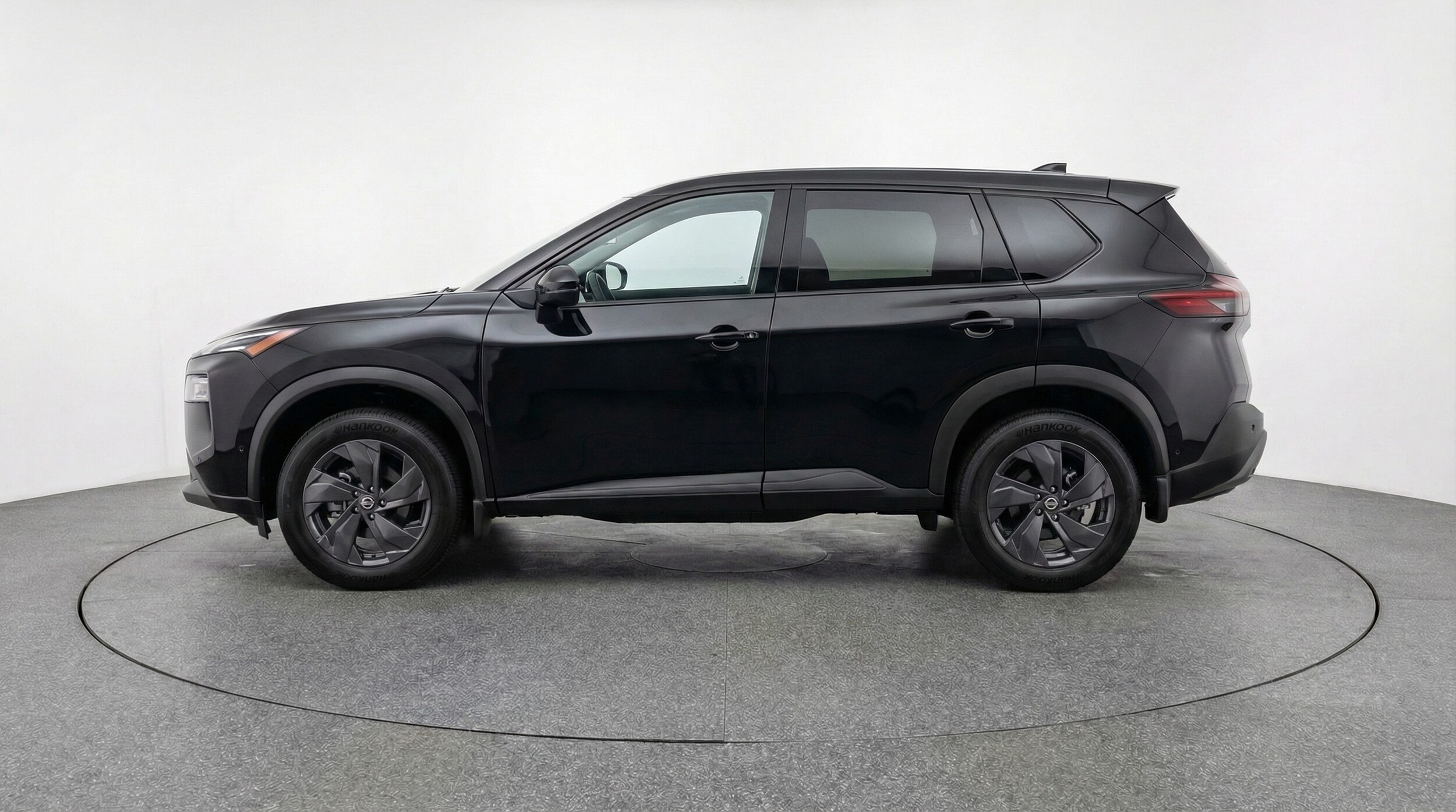 Thumbnail: 2025 Nissan Rogue - 4