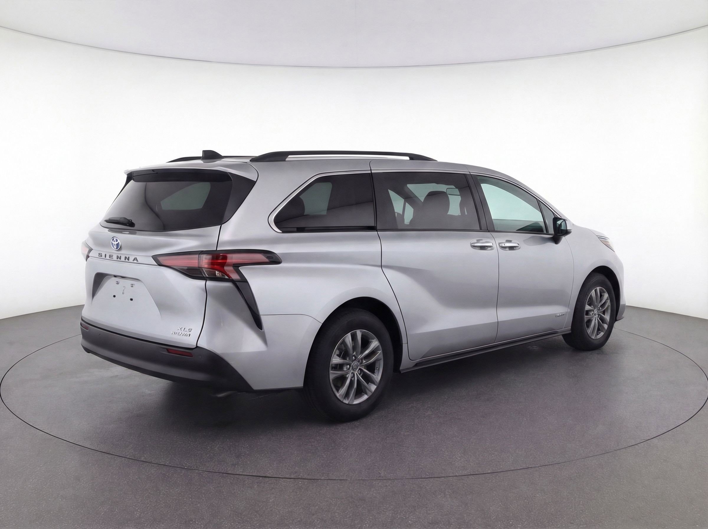 Thumbnail: 2024 Toyota Sienna - 9