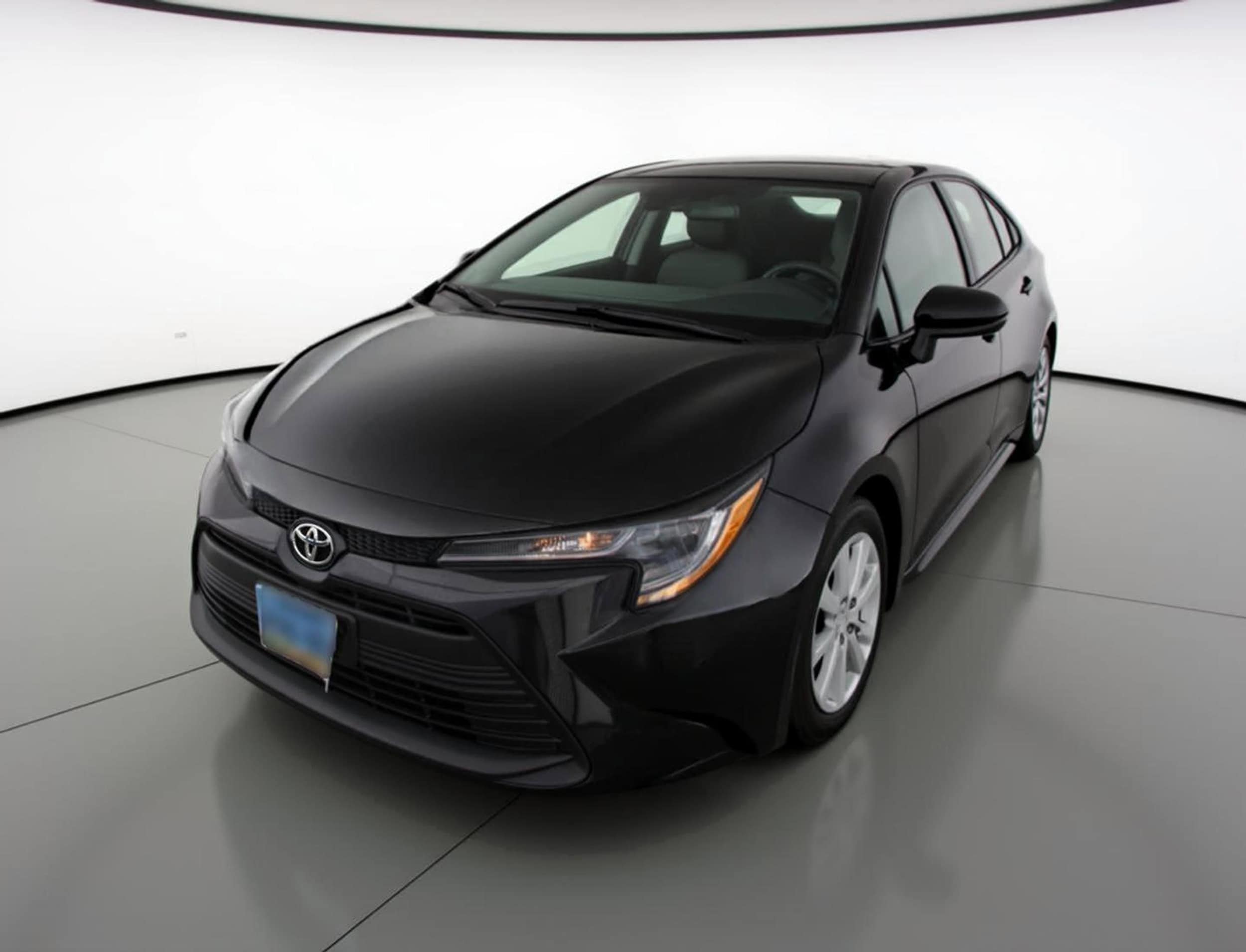 Thumbnail: 2025 Toyota Corolla - 3