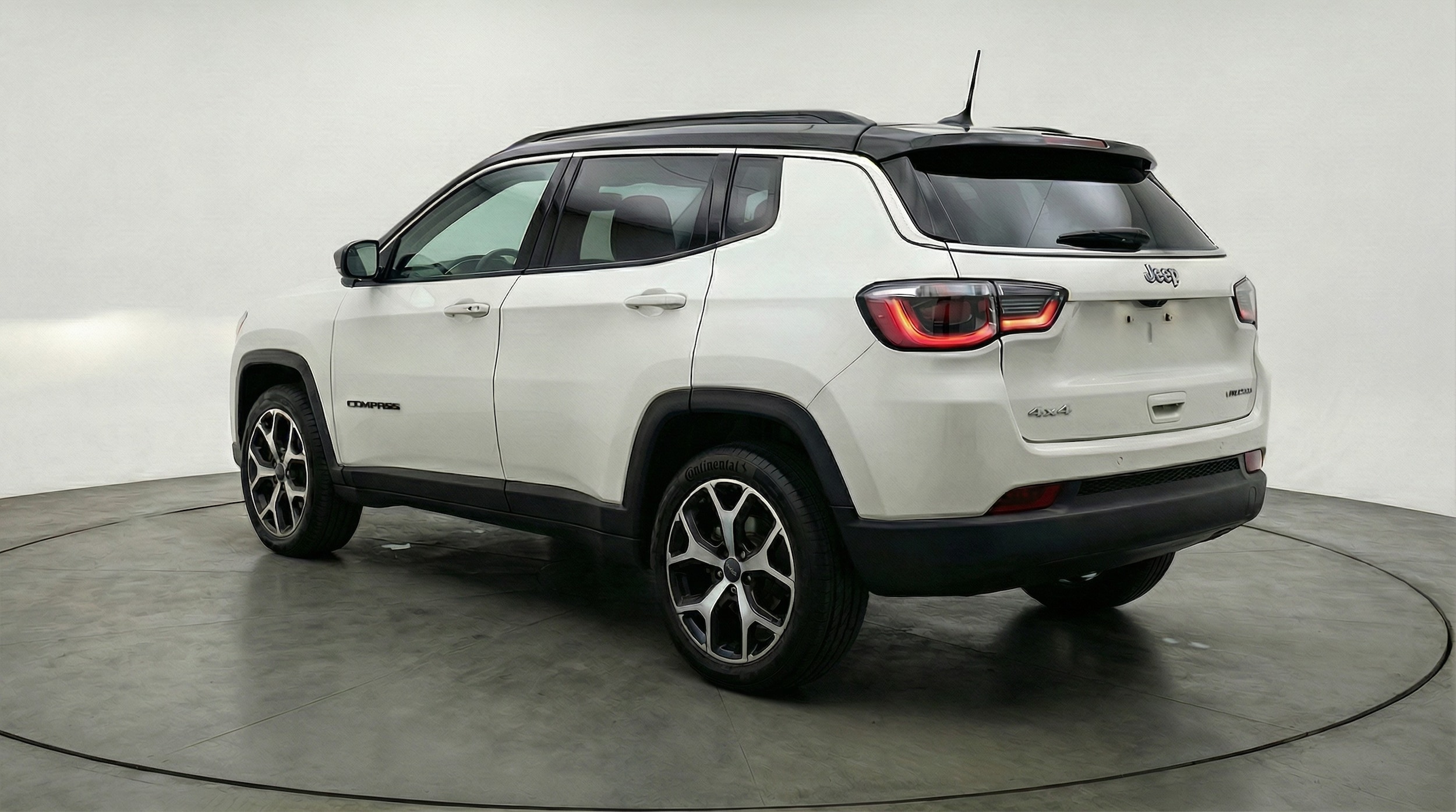 Thumbnail: 2025 Jeep Compass - 5