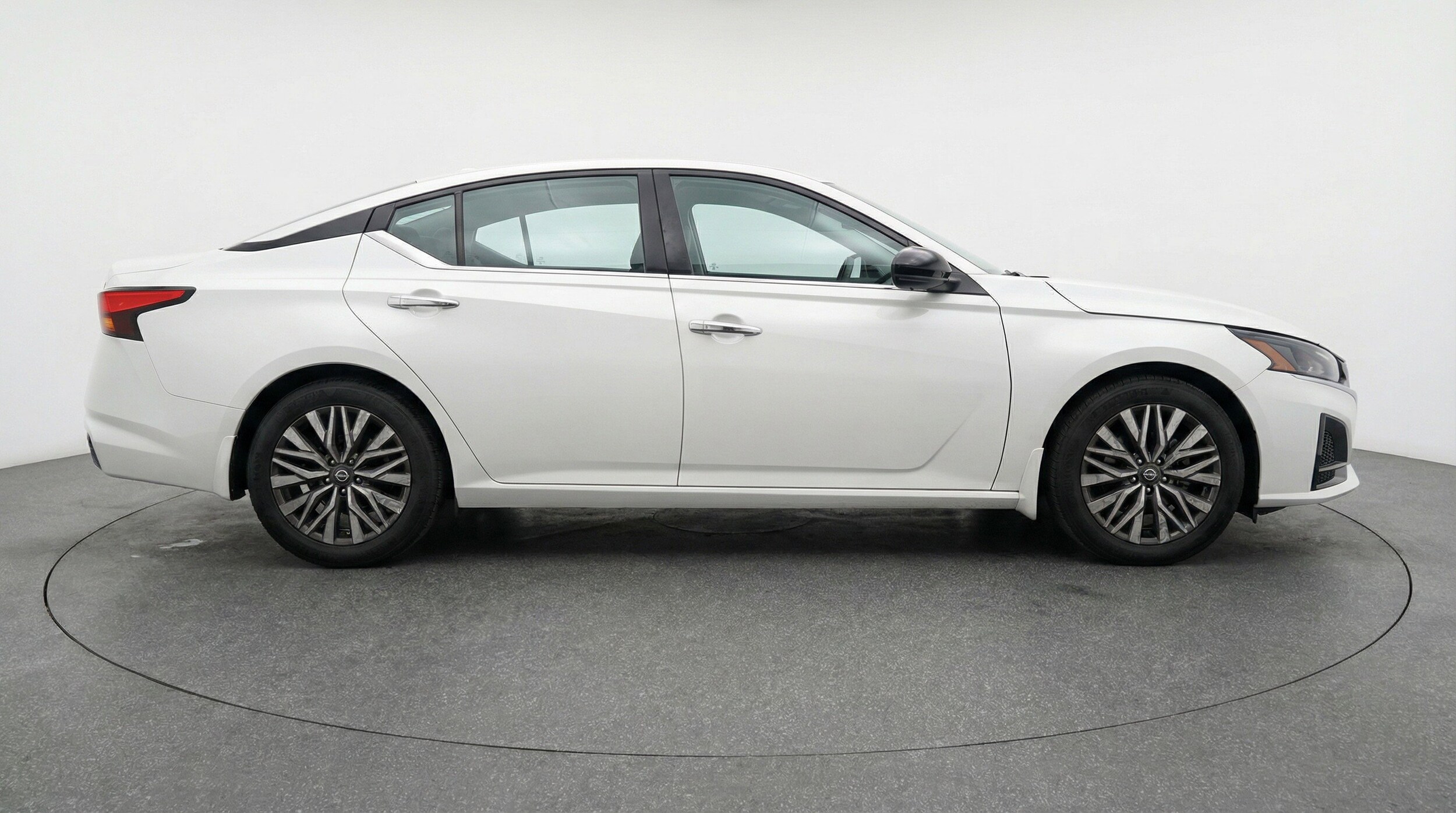 Thumbnail: 2025 Nissan Altima - 11