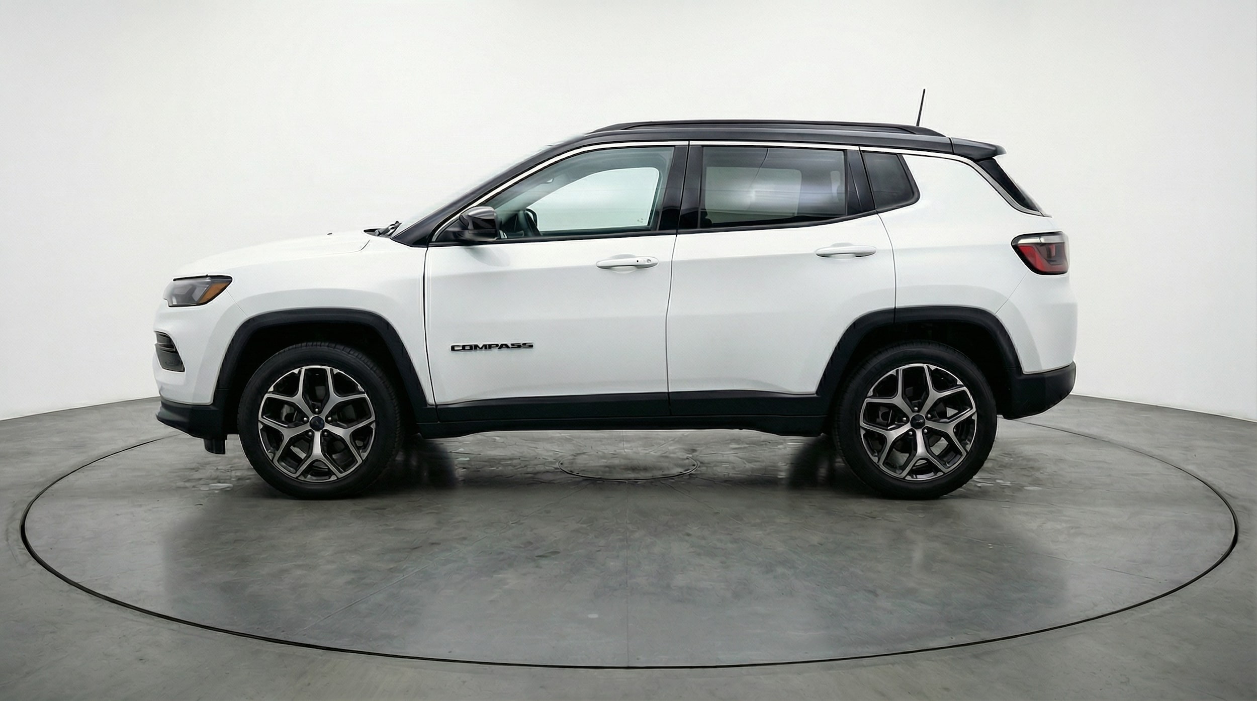 Thumbnail: 2025 Jeep Compass - 4