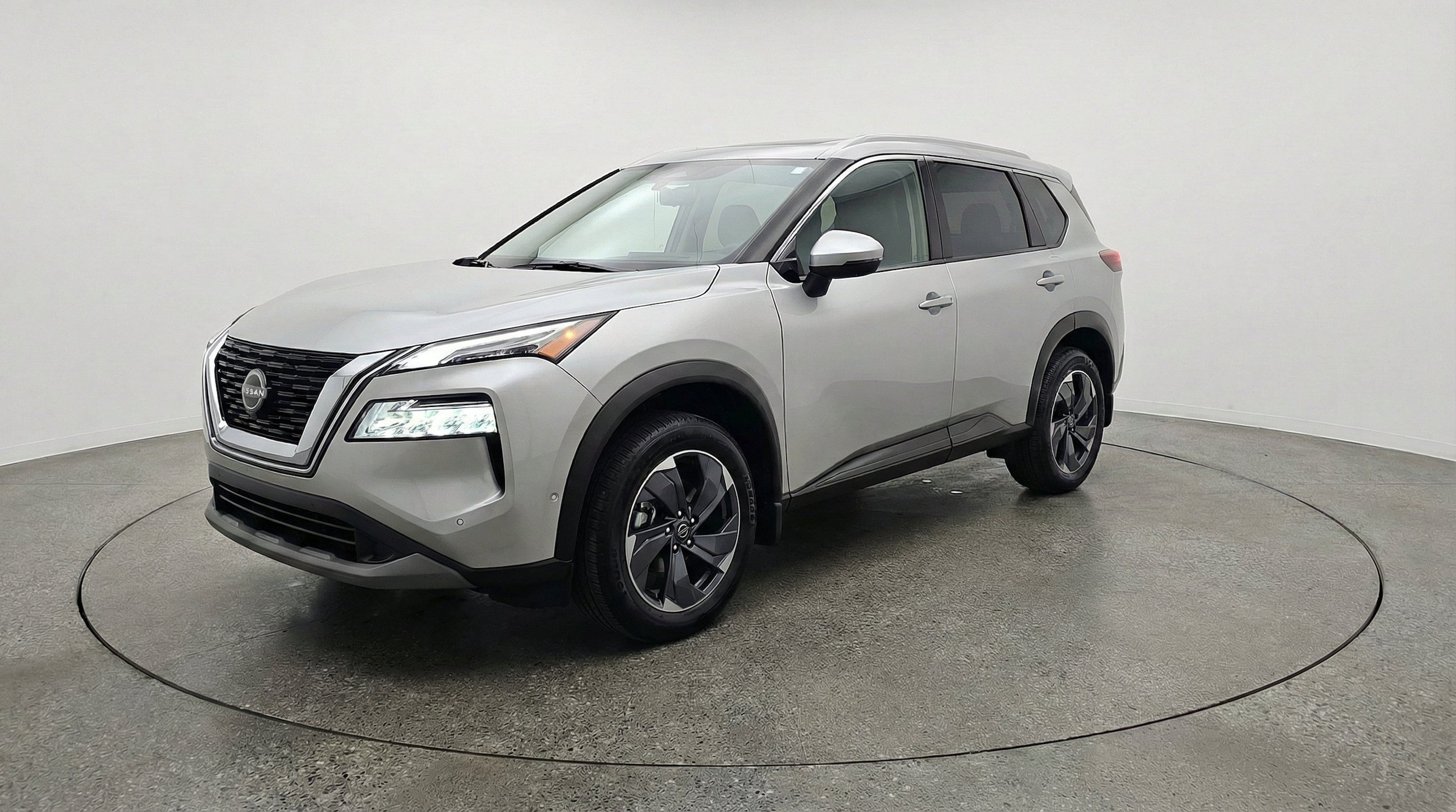 Thumbnail: 2025 Nissan Rogue - 3