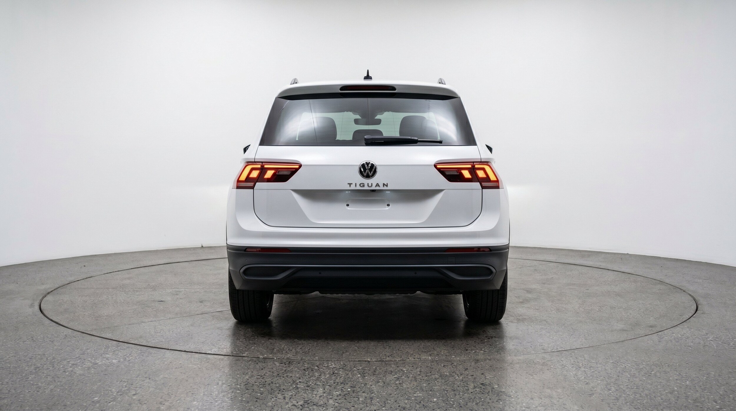 Thumbnail: 2026 Volkswagen Tiguan - 7