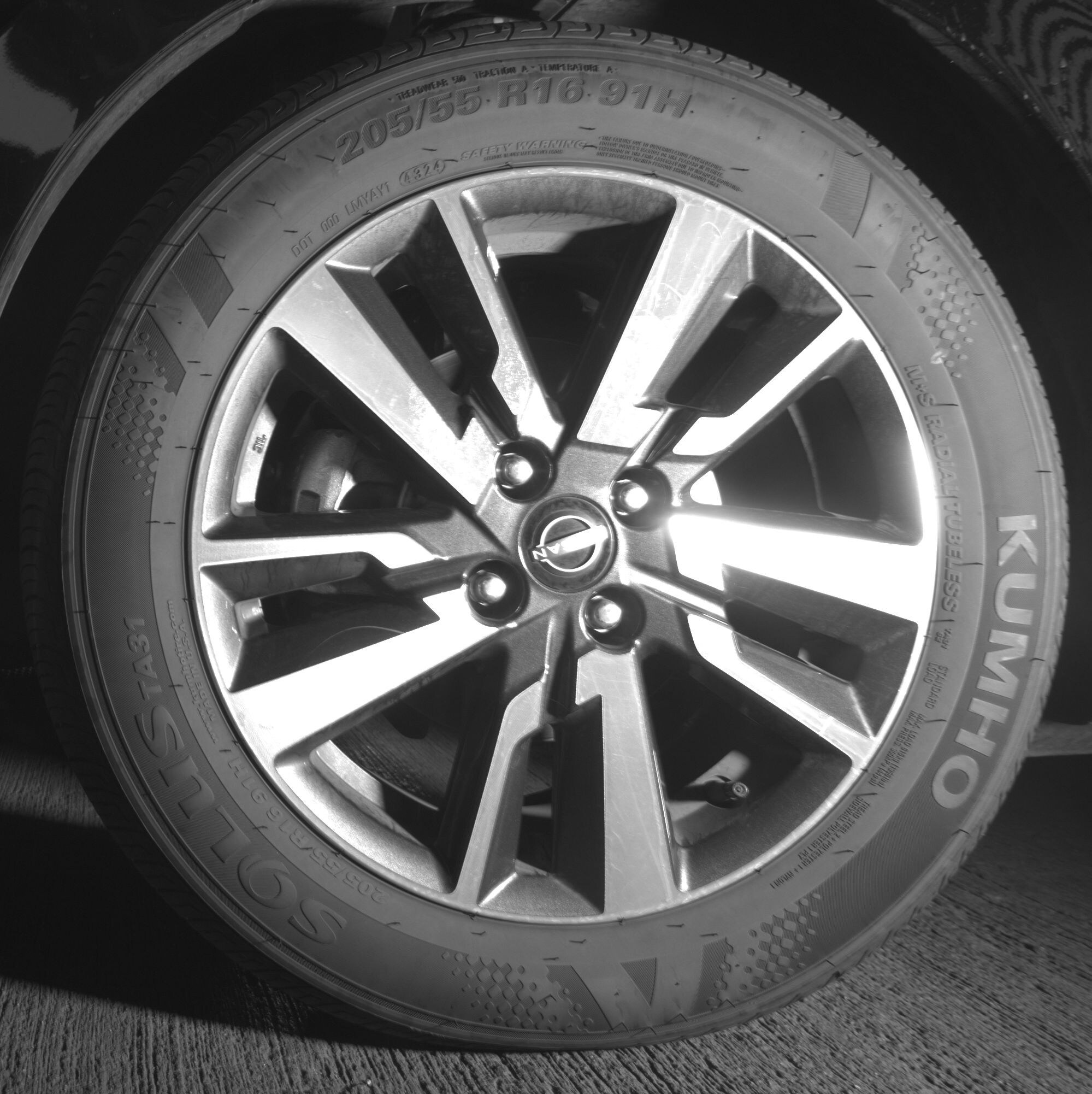 Thumbnail: 2025 Nissan Versa - 9