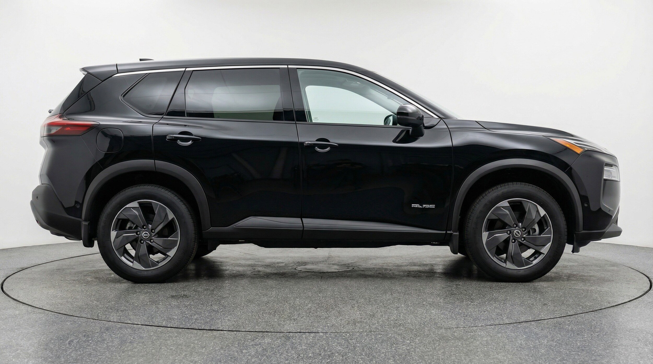 Thumbnail: 2025 Nissan Rogue - 11
